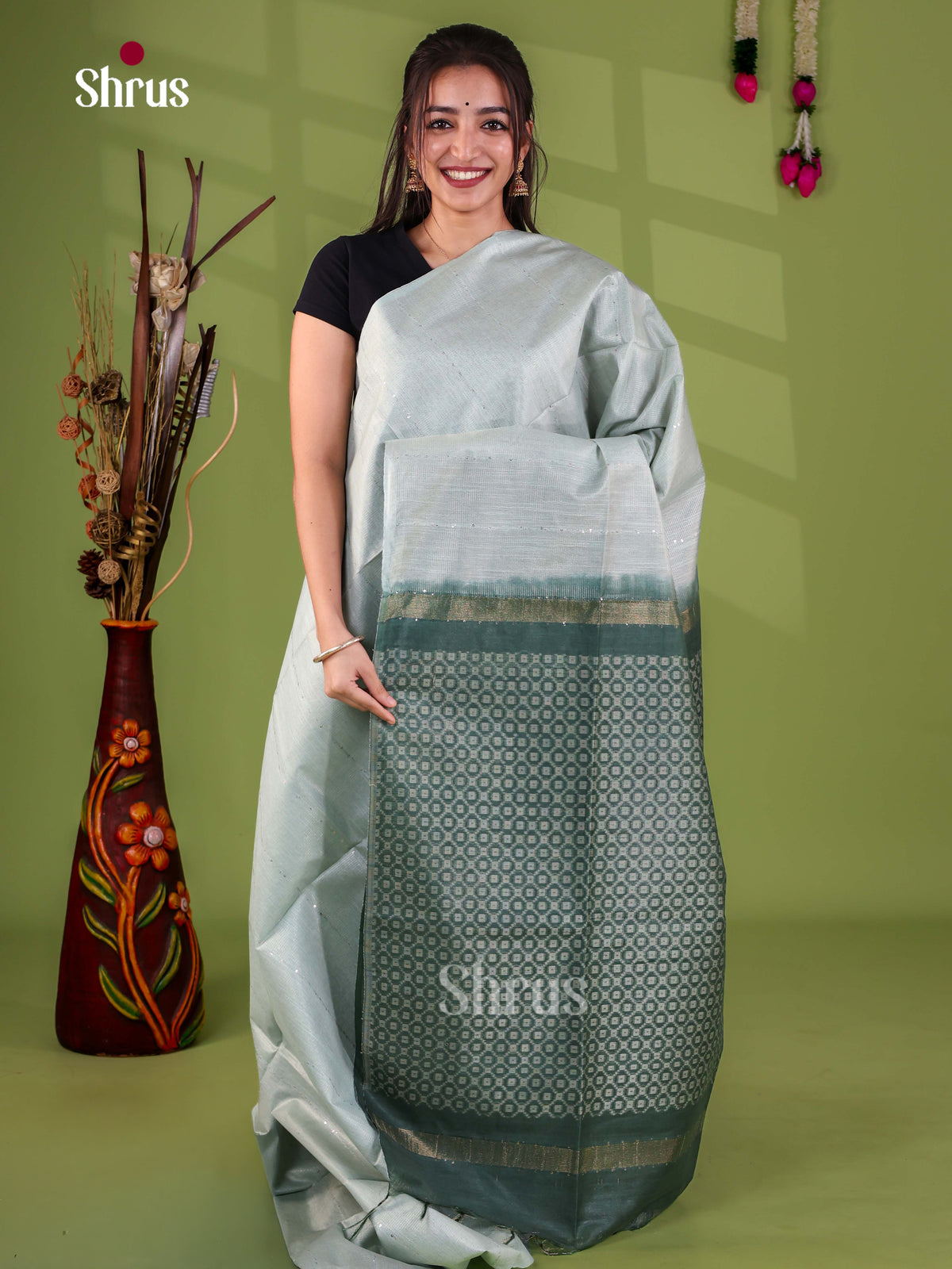 Zari Semi Tussar Saree - EJ14347