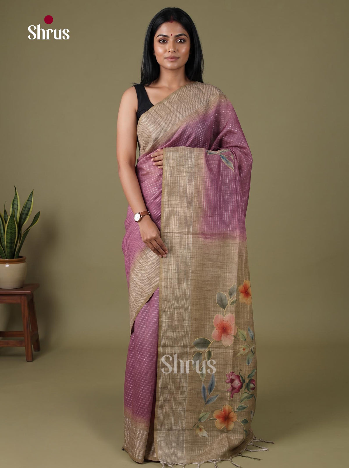 Semi Tussar Applique Saree - EJ15288