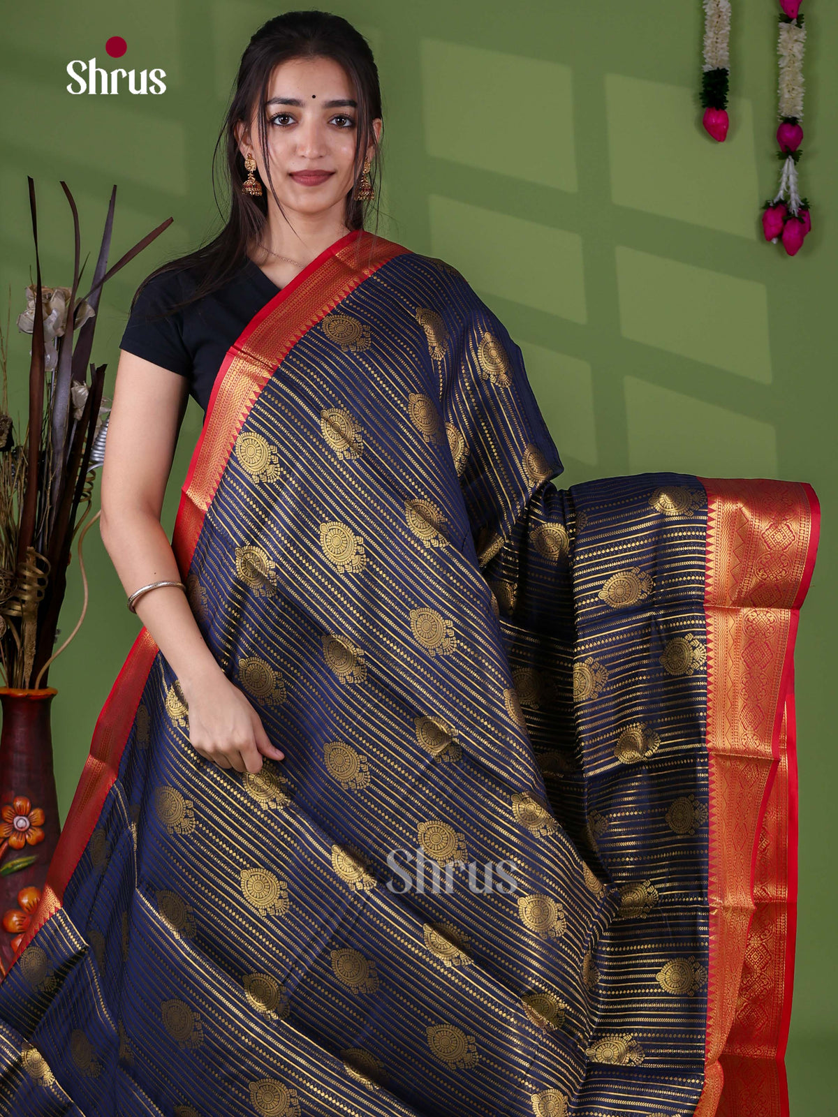 Semi Kanchipuram Saree - EJ16042