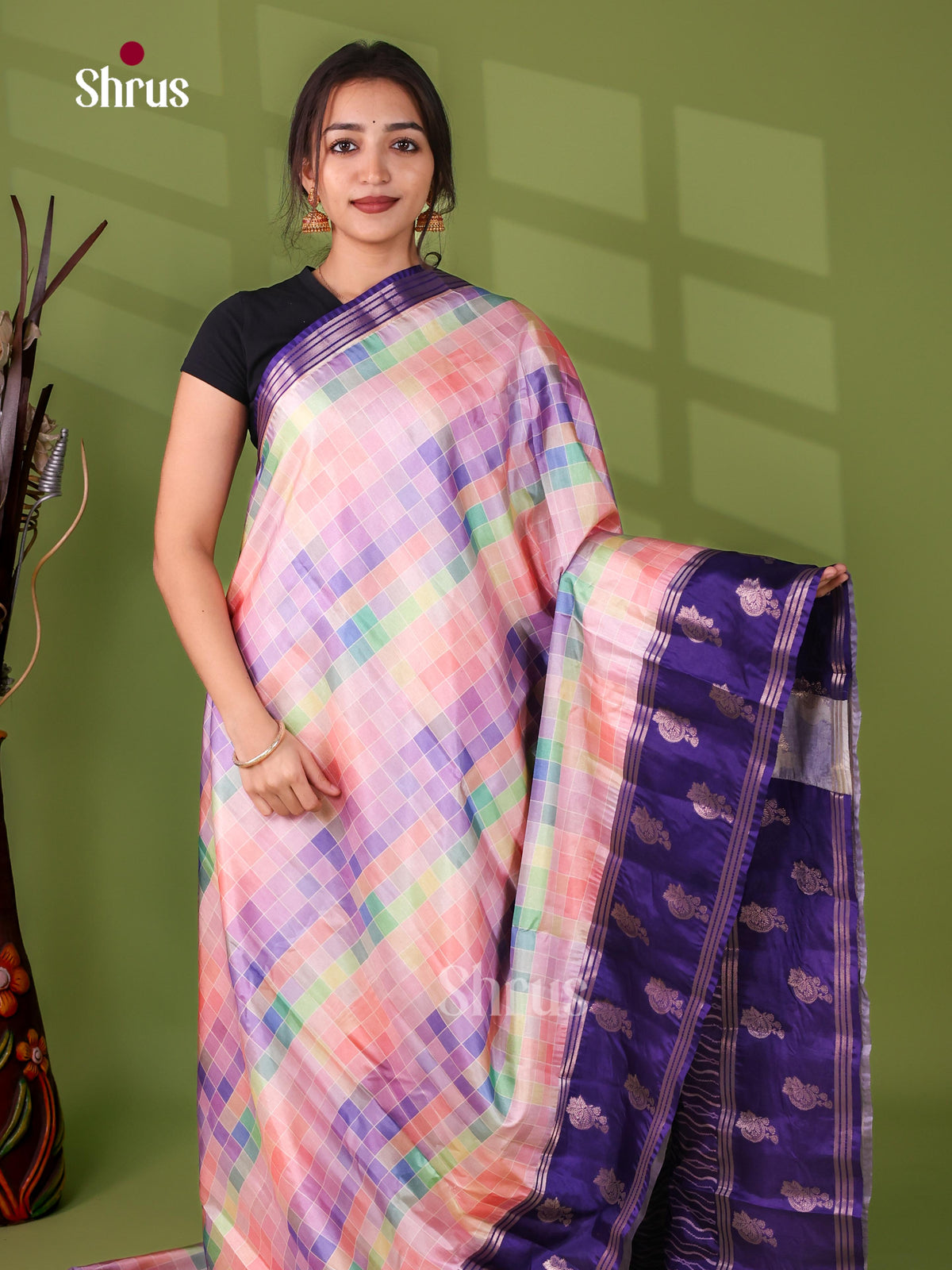 Apoorva Madras Checks Saree - EJ21045