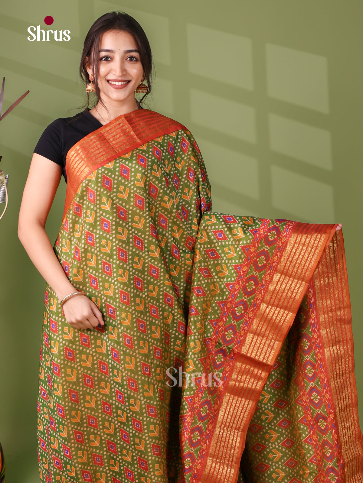 Semi Patola Saree - EJ21112