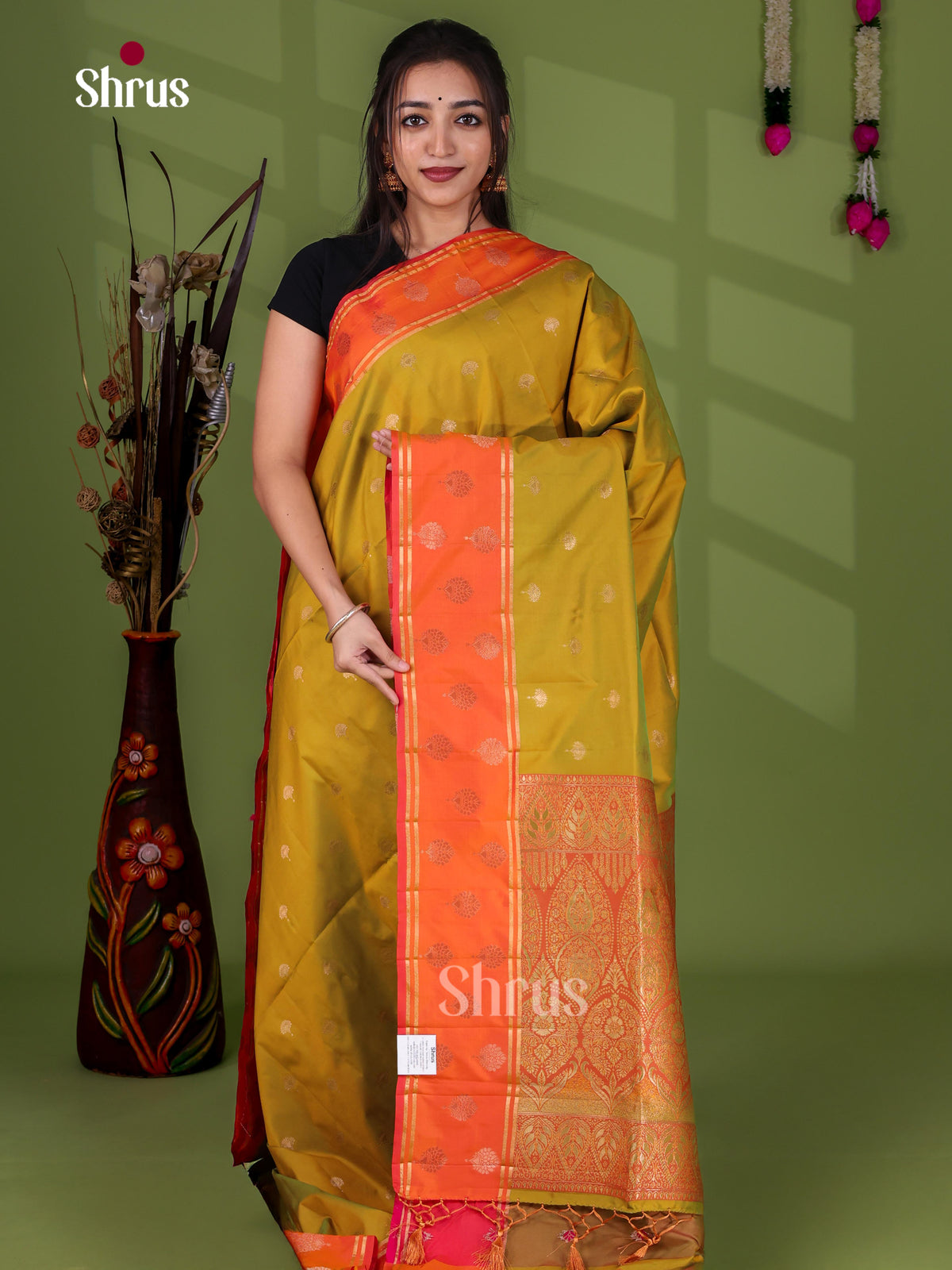 Apoorva Silk Saree - EJ23142