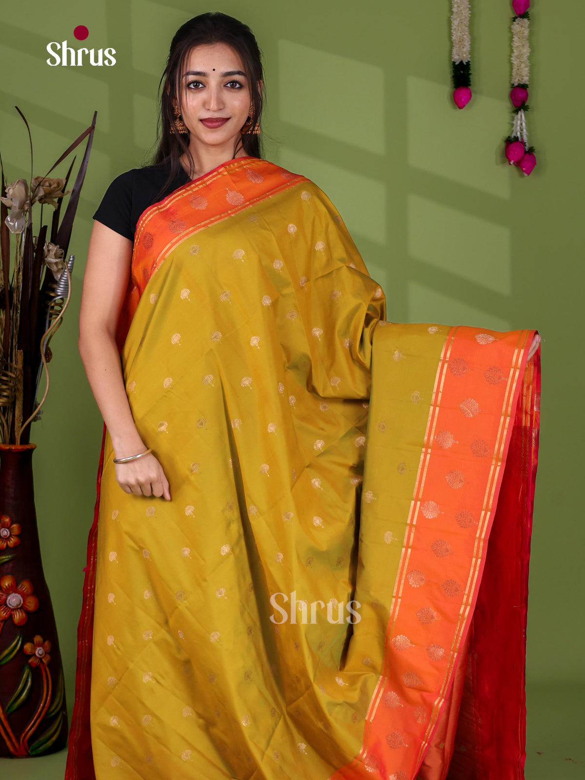 Apoorva Silk Saree - EJ23142