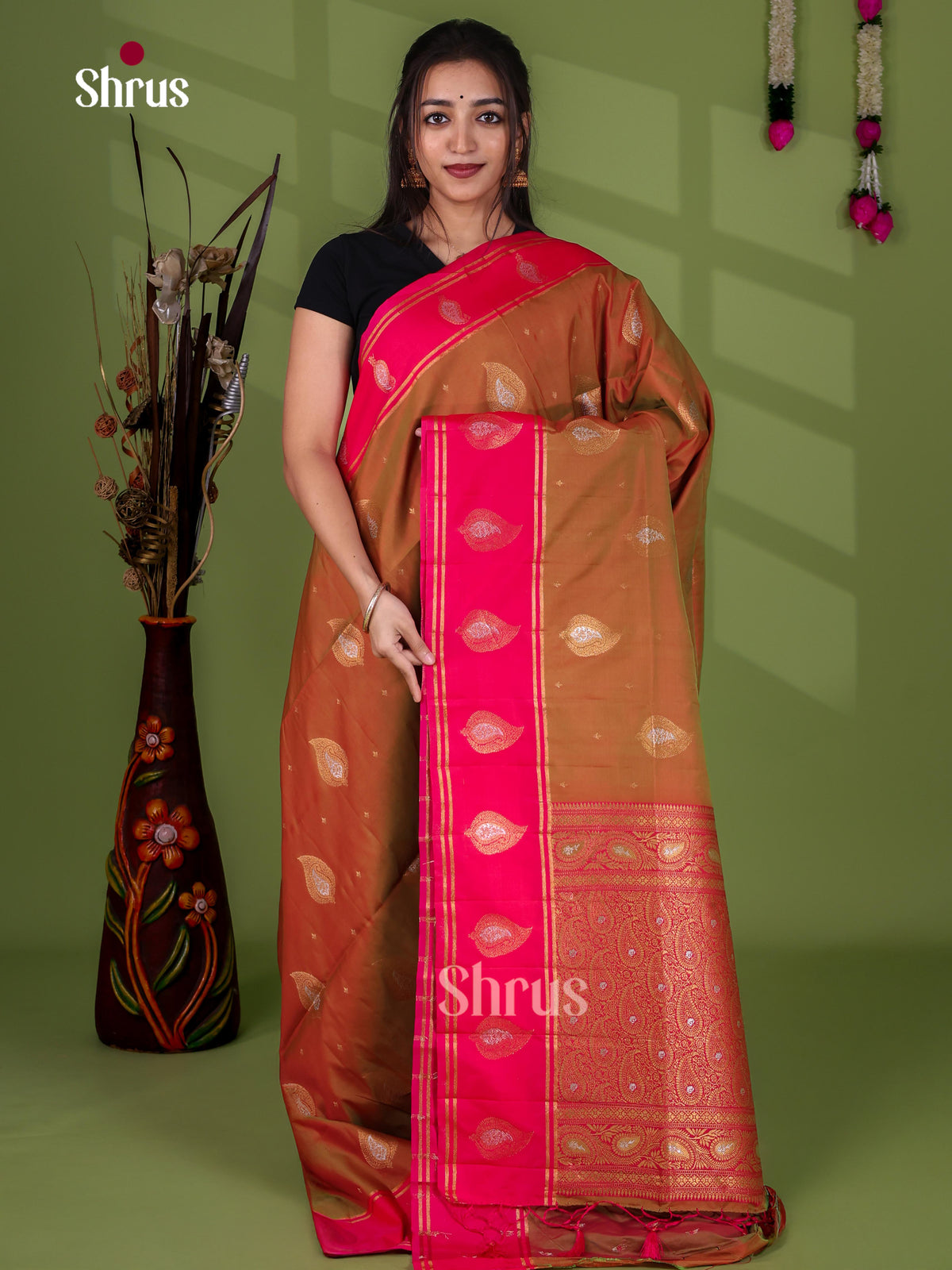 Apoorva Silk Saree - EJ23148