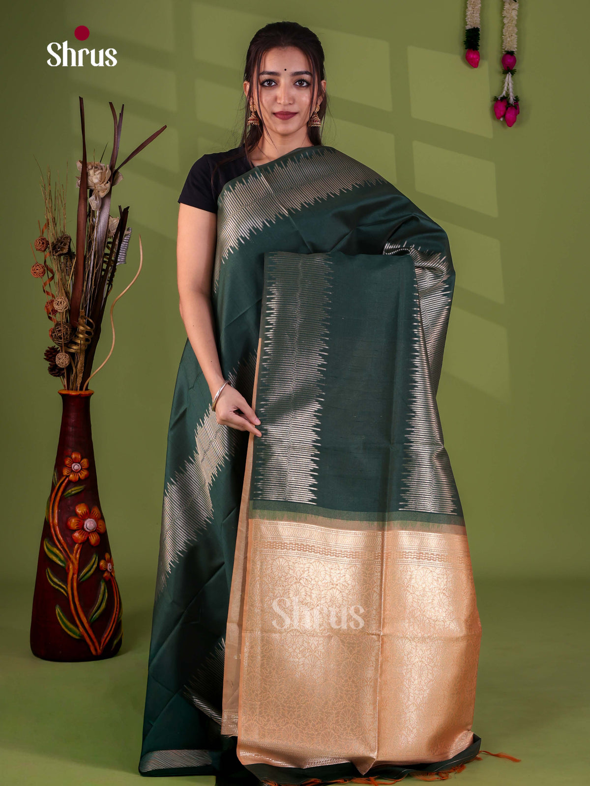 Madeleine Silk Saree-EJ24422