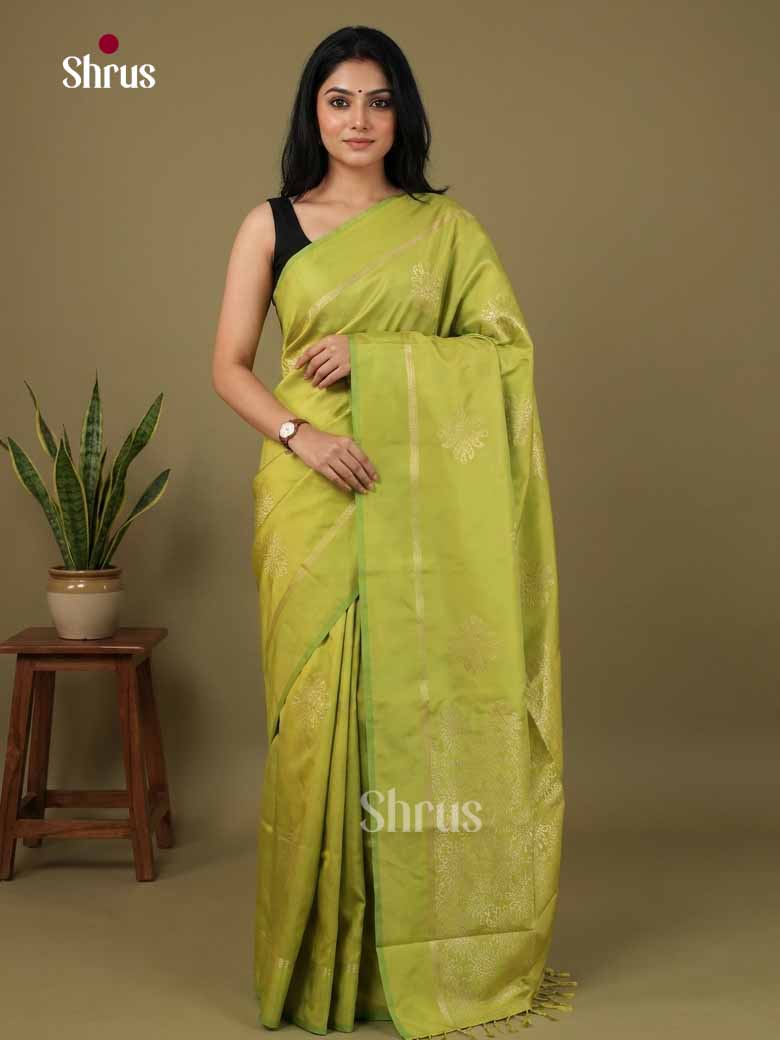 Kolam Semi Soft Silk Saree - EJ26494