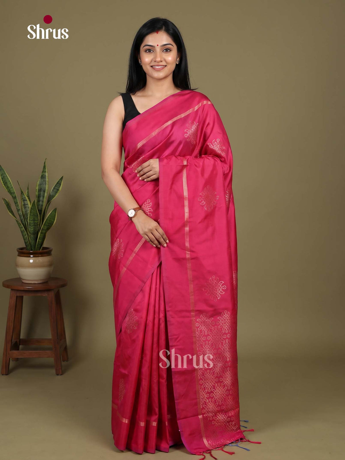 Kolam Semi Soft Silk Saree - EJ28041 - Shop on Shrus.com
