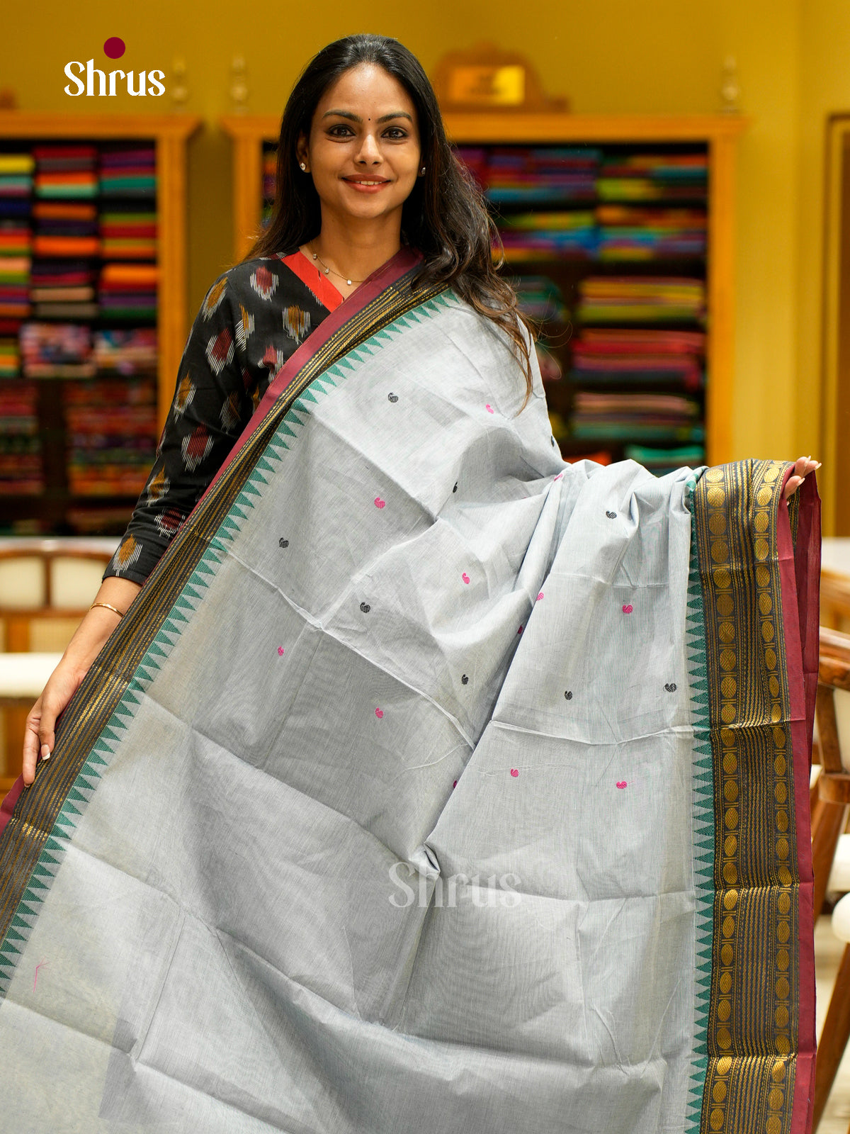 Exquisite Pastel Grey Chettinad Cotton Sarees With Thread Buttas & Green Temple Zari Border