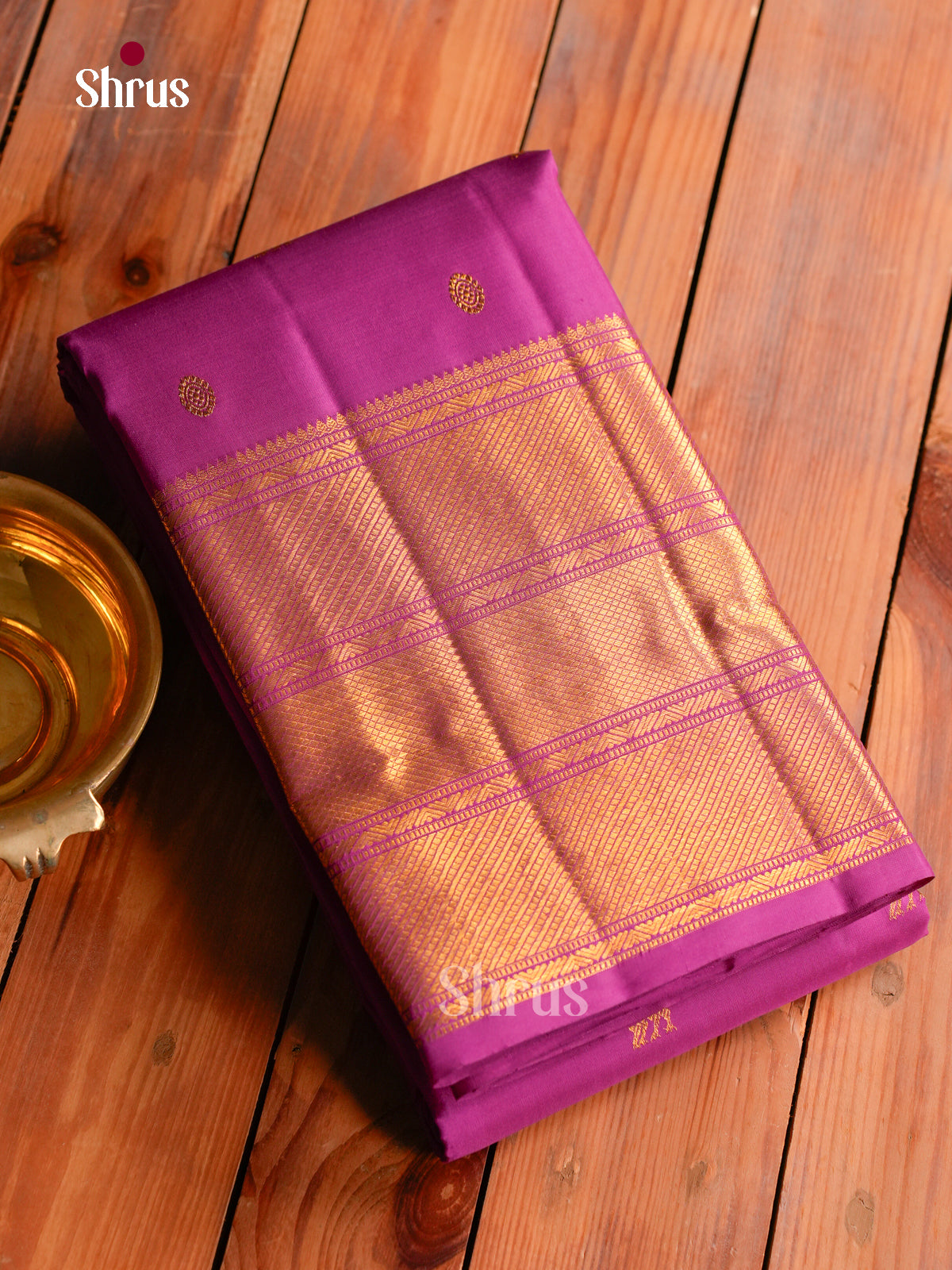 Exquisite Purple Kanchipuram Silk Saree With Peacock & Coin Buttas | Self Broad Zari Border & Brocade Pallu