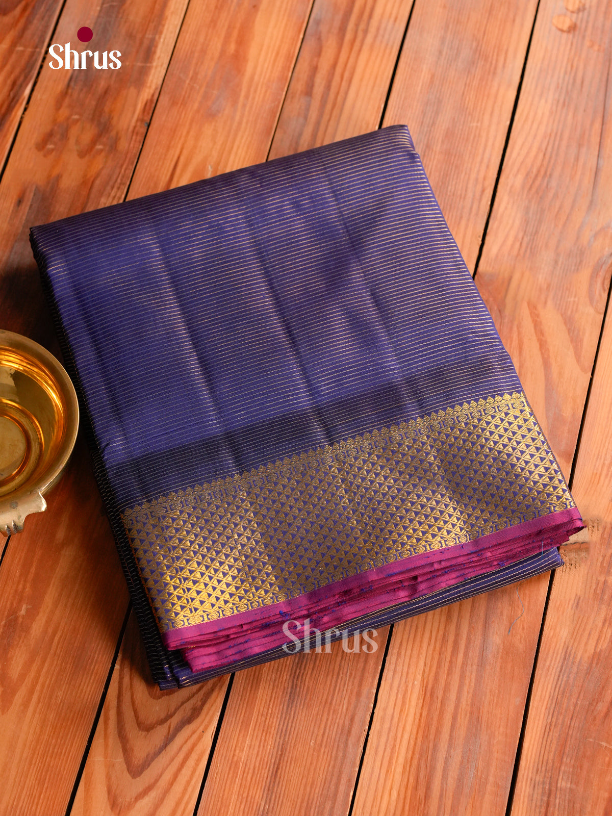 Gorgeous Navy Blue 9Yards Kanchipuram Saree With Fine Stripes | Self Zari Border & Pallu