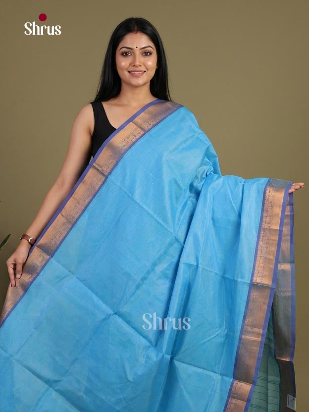 Graceful Sky Blue Cotton Silk Saree with Plain Body, Violet Zari Border & Traditional Chit Pallu 1