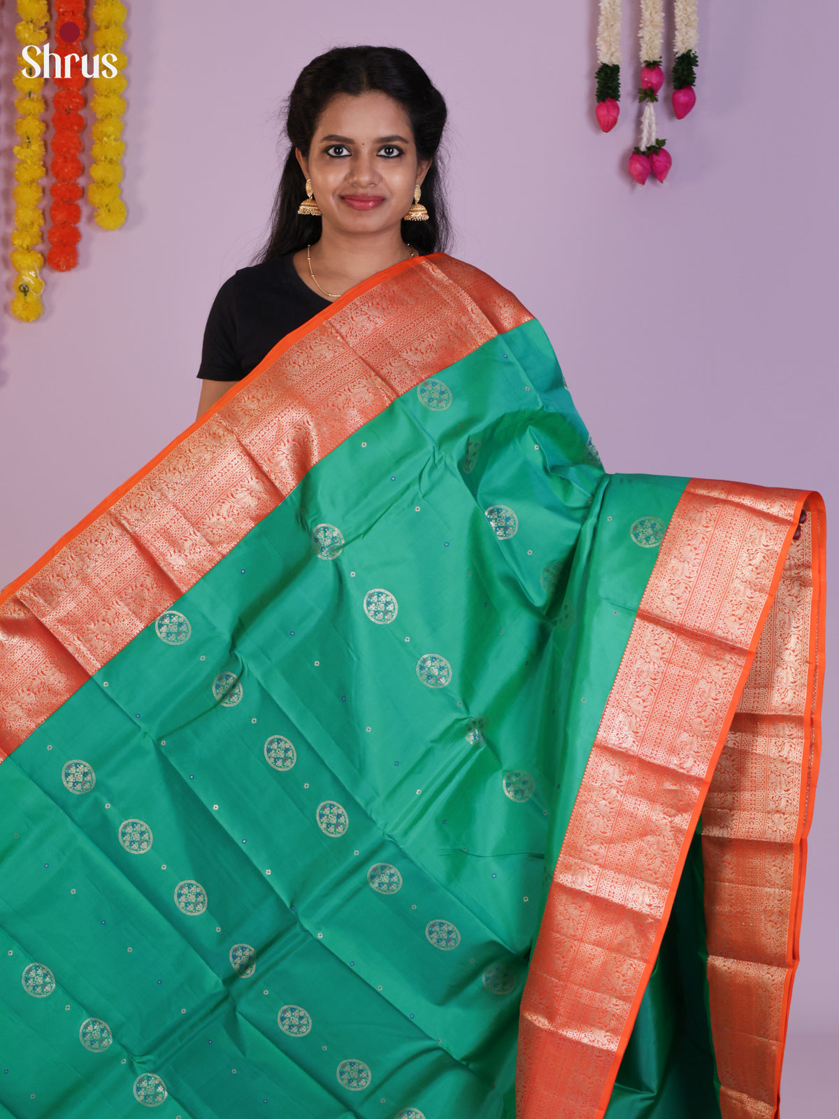 Buy Serene Green Kanchipuram Silk Sarees with Silver Circular Buttas, Orange Zari Border & Chit Pallu