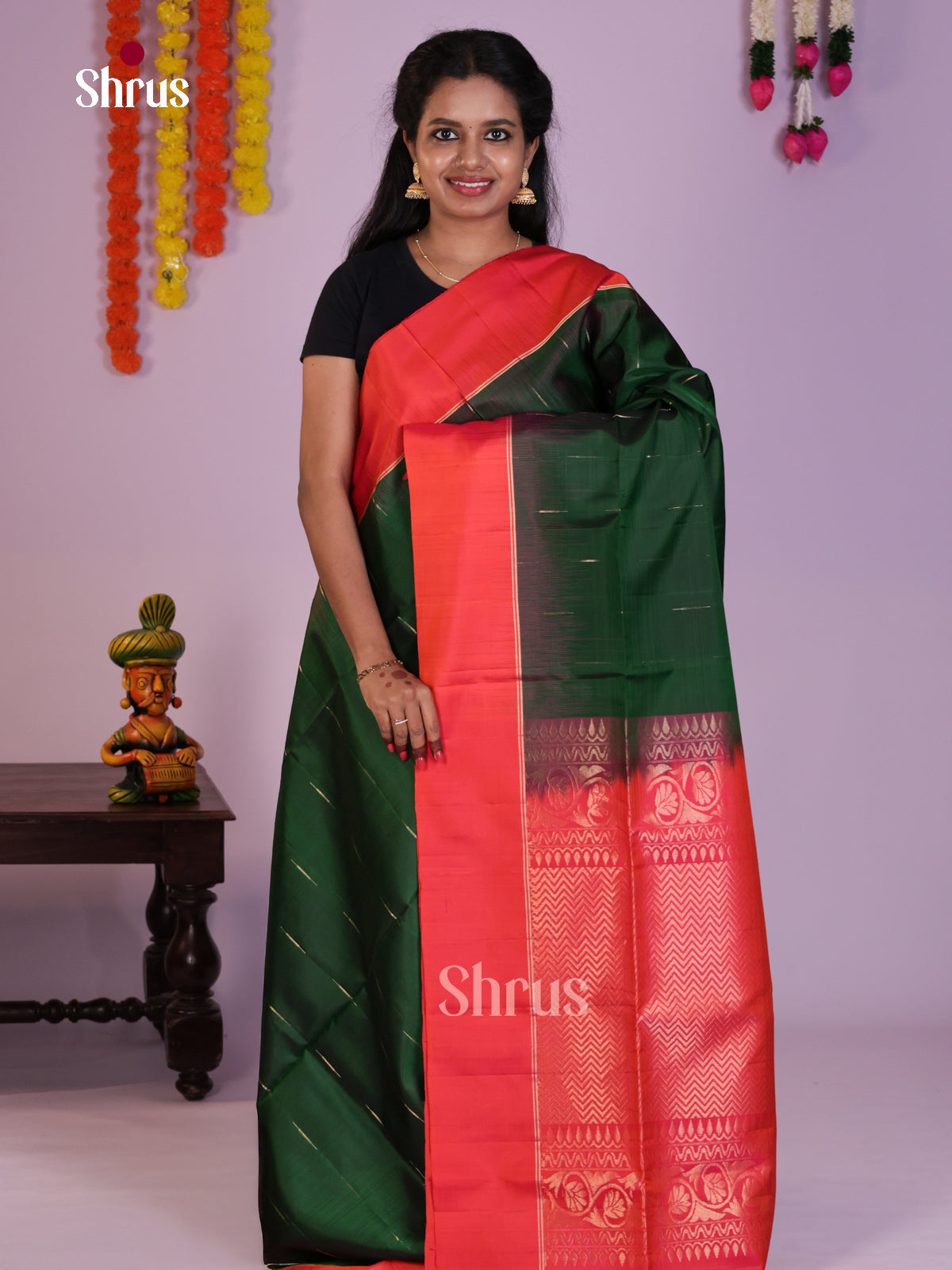 Buy Opulent Green Soft Silk Saree with Zari Buttas, Orangish Pink Border & Brocade pallu