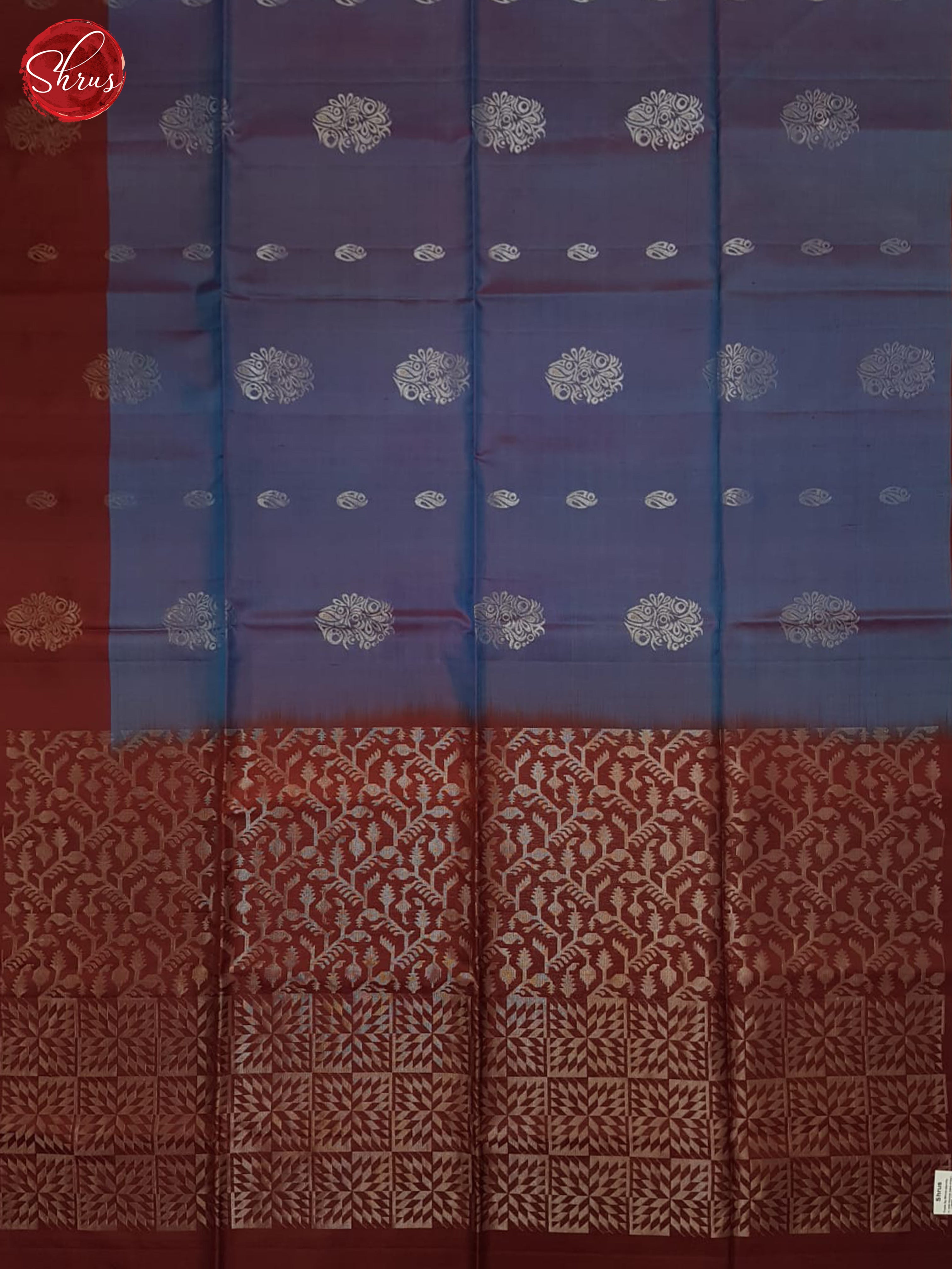Buy Majestic Greyish Blue Pure Soft Silk Saree With Paisley Inspired Motifs, Maroon Border & Brocade Pallu