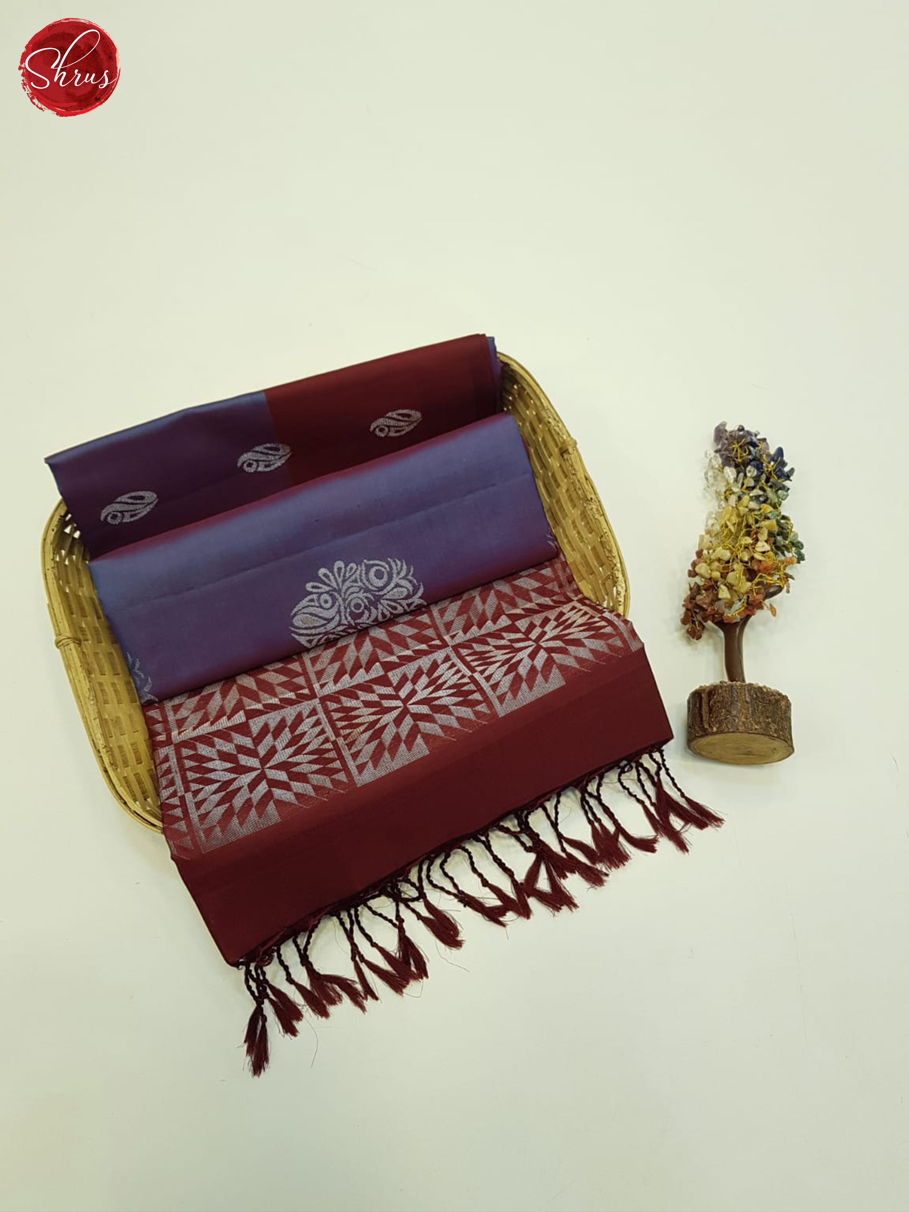 Buy Majestic Greyish Blue Soft Silk Saree With Paisley Inspired Motifs, Maroon Border & Brocade Pallu
