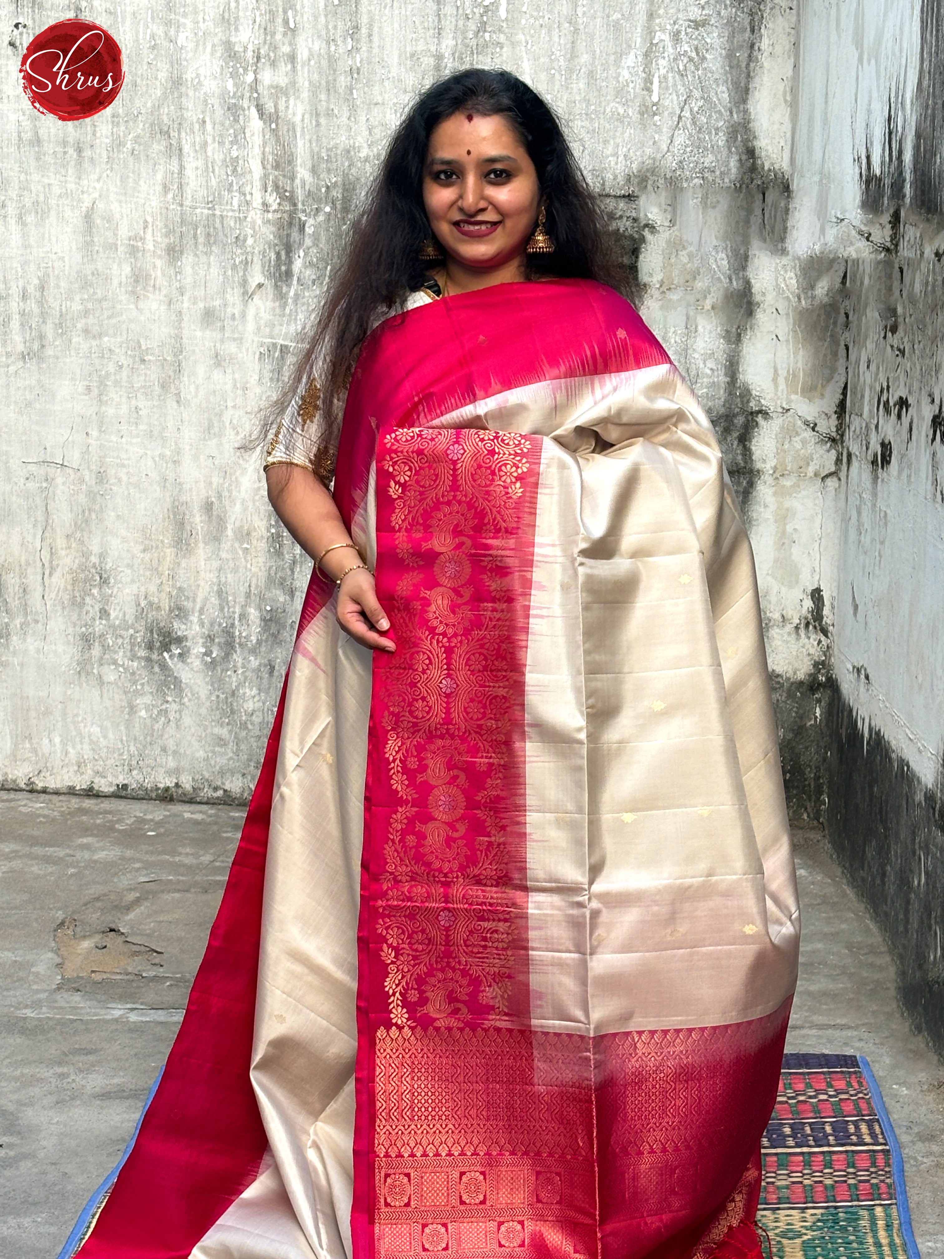 Grey And Pink- Soft Silk Saree - Shop on ShrusEternity.com