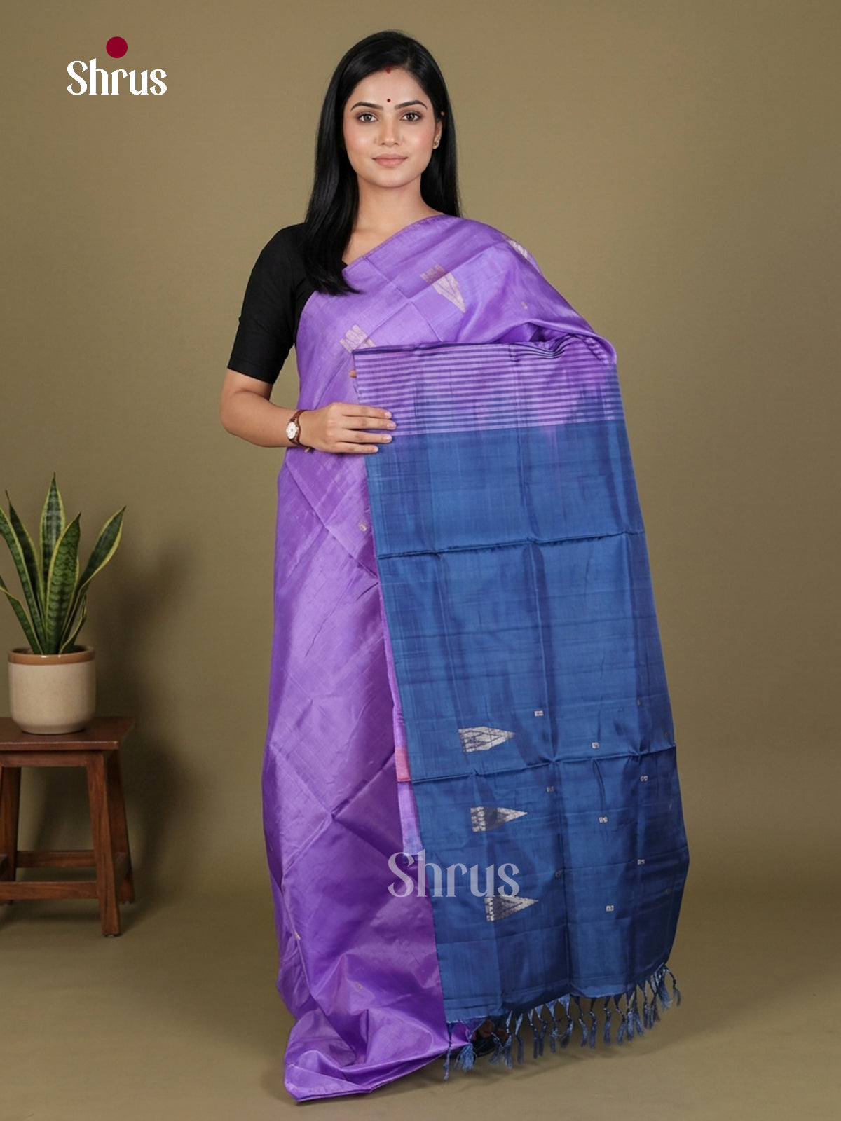 Buy Elegant Lavender Banana Pith Saree With Floral Motifs & Teal Blue Traditional Pallu