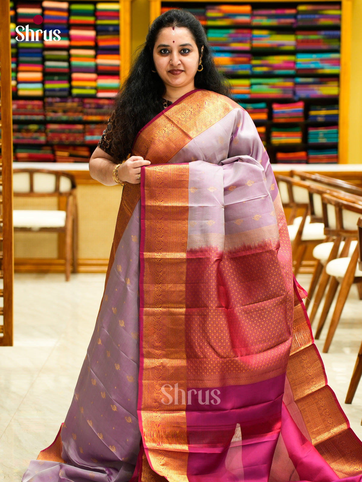 Majestic Lavender Halfpure Kanchipuram Saree With Zari Buttas, Dark Pink Border & Pallu
