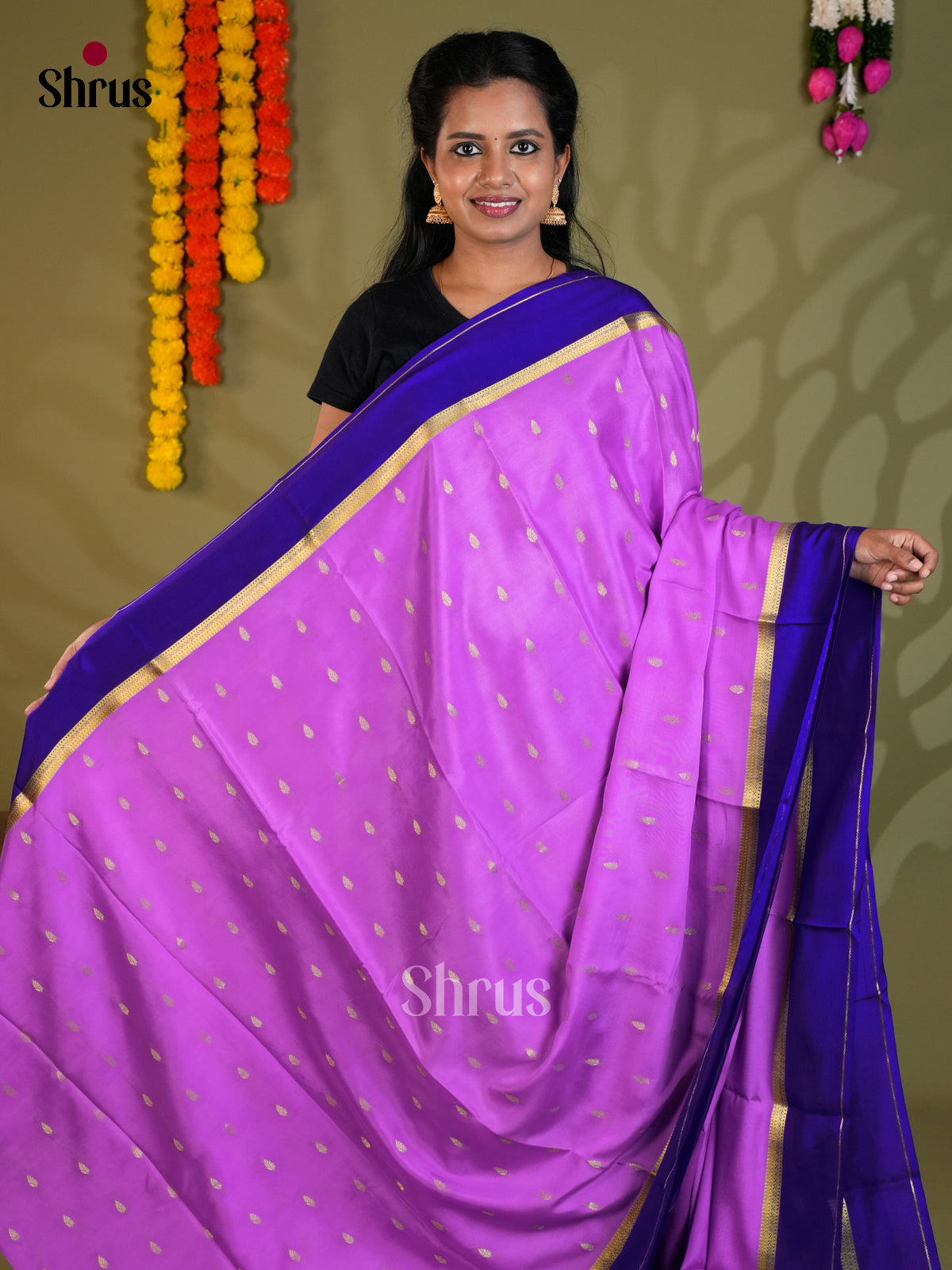 Buy Pretty Lavender Pure Mysore Silk Saree with Zari Buttas, Blue Border & Traditional Pallu