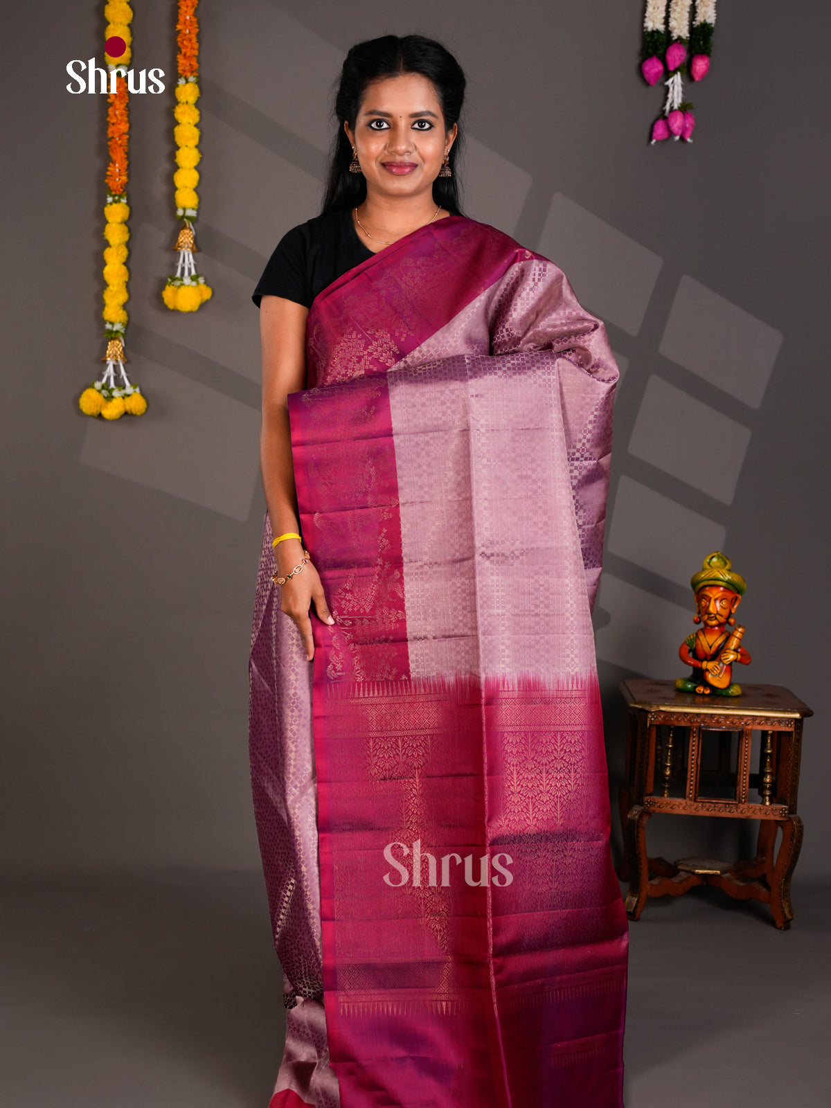 Buy Breezy Lavender Soft Silk Saree With Zari Woven Textured Body And Magenta Border & Pallu