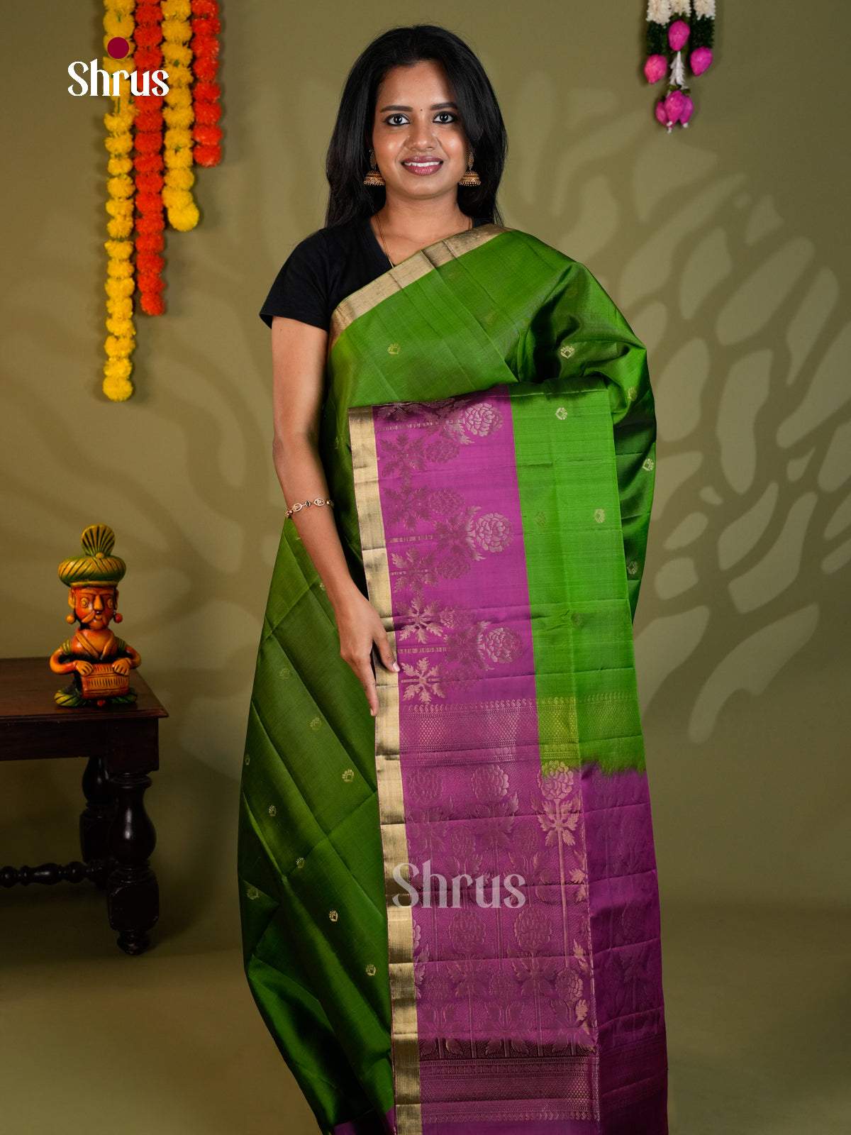 Buy Elegant Leaf Green Soft Silk Saree with Purple Floral Motifs in The Border & Pallu