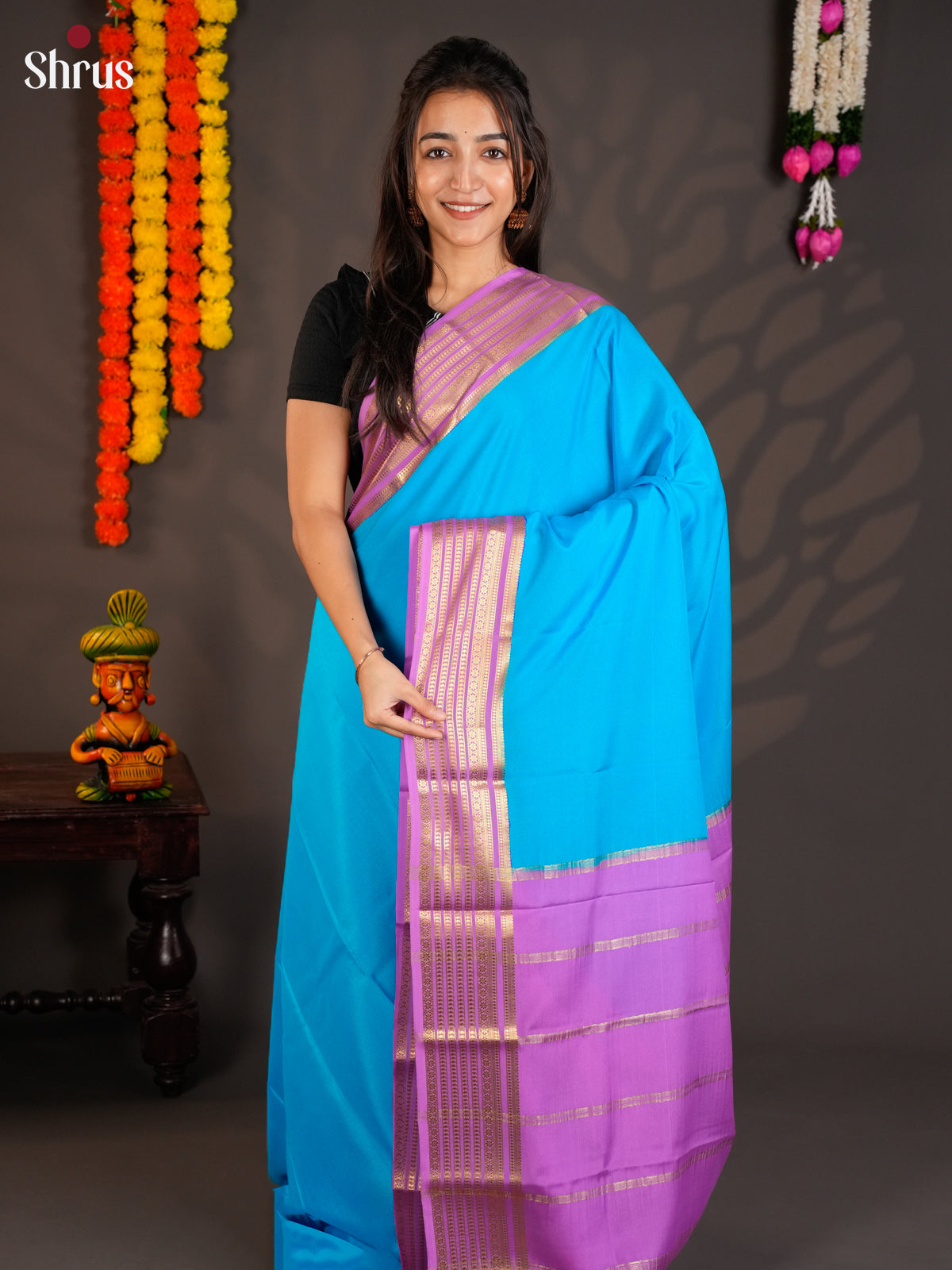 Buy Pretty Light Blue Mysore Crepe Silk Saree with Plain Body, Lavender Zari Striped Border & Traditional Pallu
