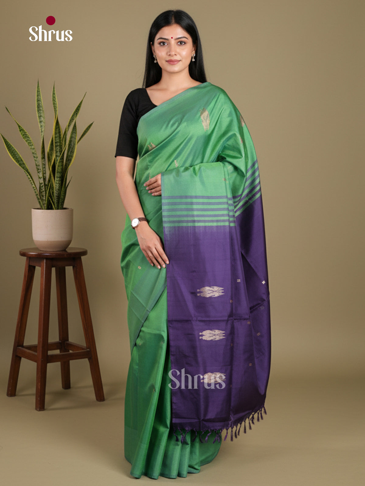 Striking Light Green Banana Pith Saree With Floral Motifs & Navy Blue Traditional Pallu