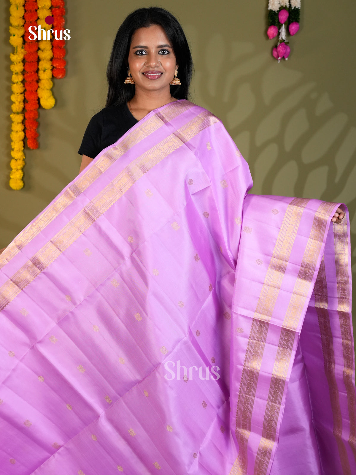 Buy Exquisite Lilac Pure Soft Silk Saree with Zari Peacock Buttas, Rettaipet Border & Brocade Pallu