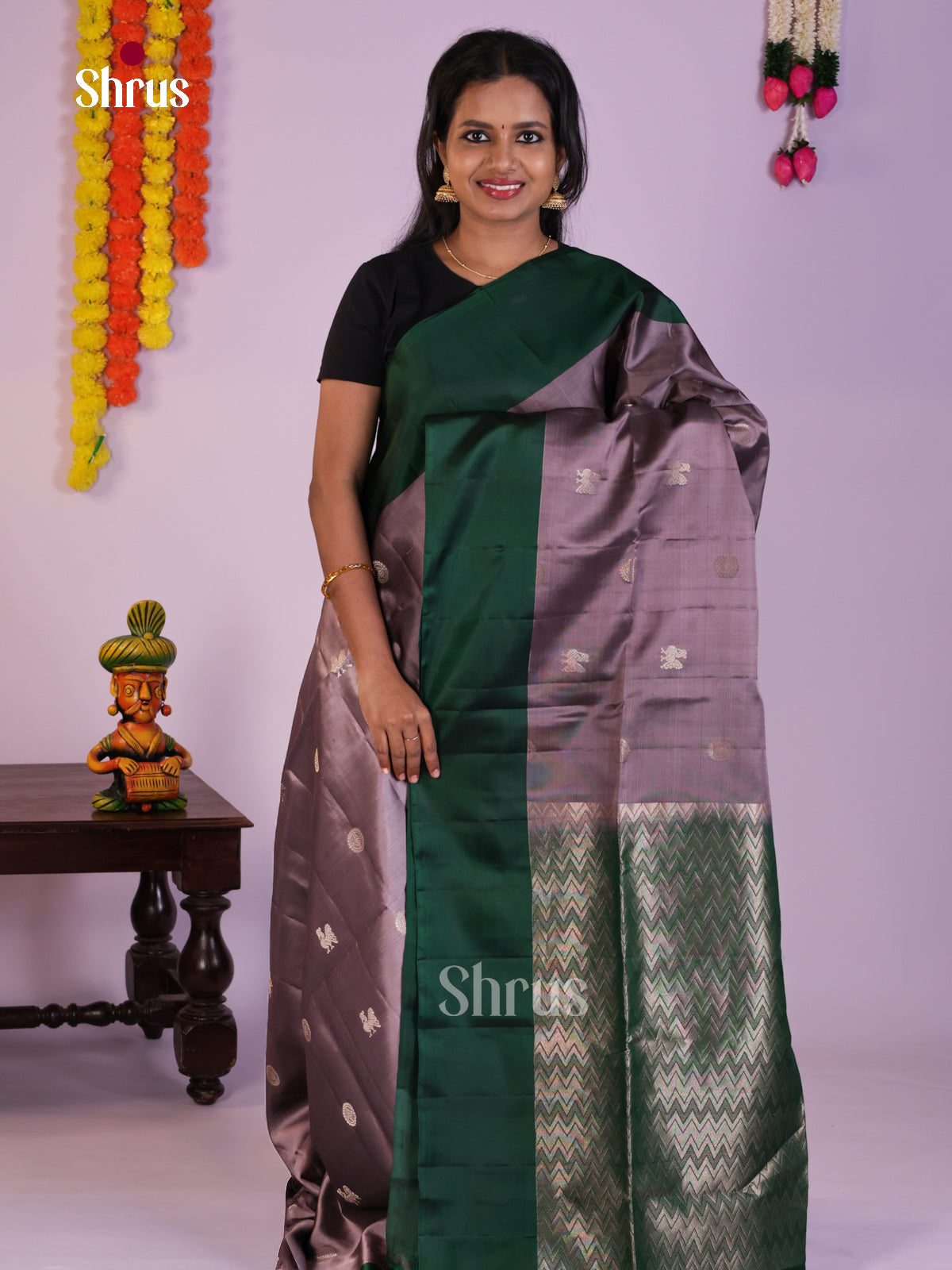 Buy Striking Lilac Soft Silk Saree with Zari Buttas, Green Border & Brocade Pallu