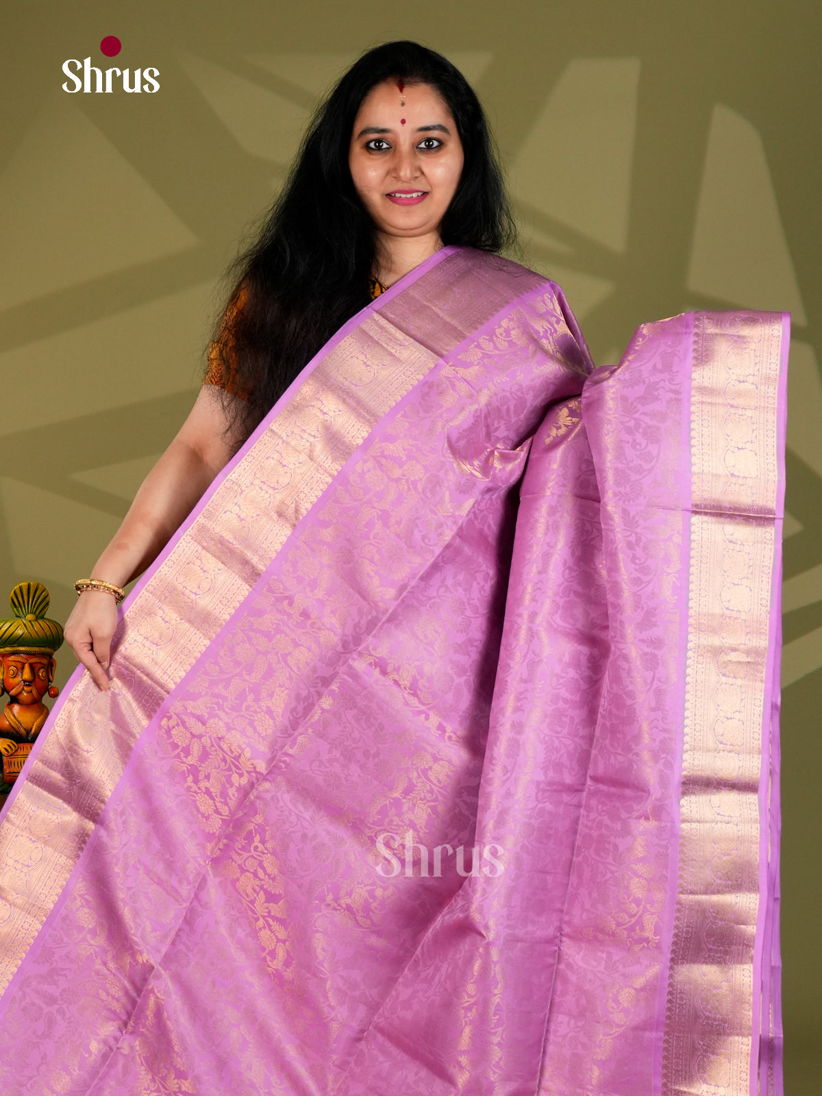 Buy Vivacious Lilac Soft Silk Sarees with Vanashigaram Floral Nestling, Zari Border & Brocade Pallu