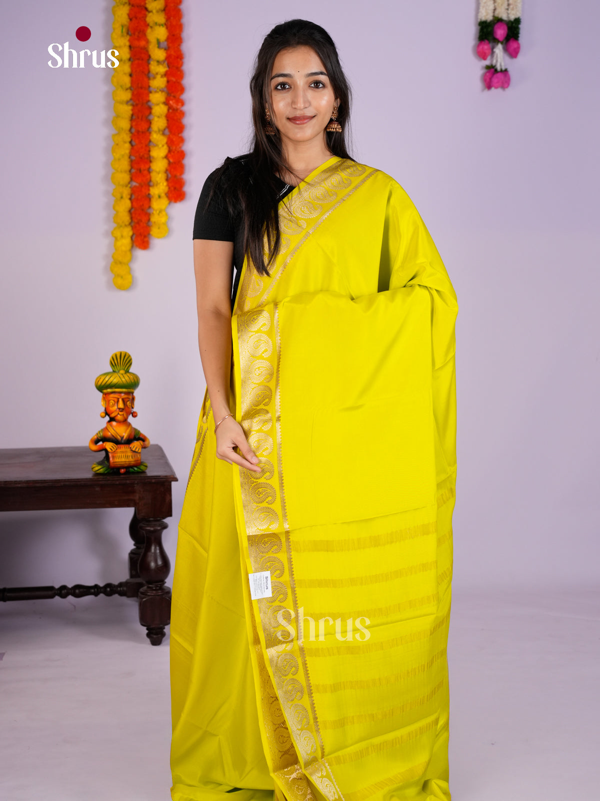 Buy Exquisite Lime Yellow Mysore Silk Saree with Zari Woven Paisleys Border & Chit Pallu