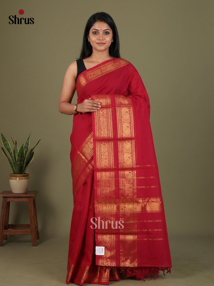 Luminous Red Chettinad Cotton Saree With Plain Body & Rettapet Zari Border