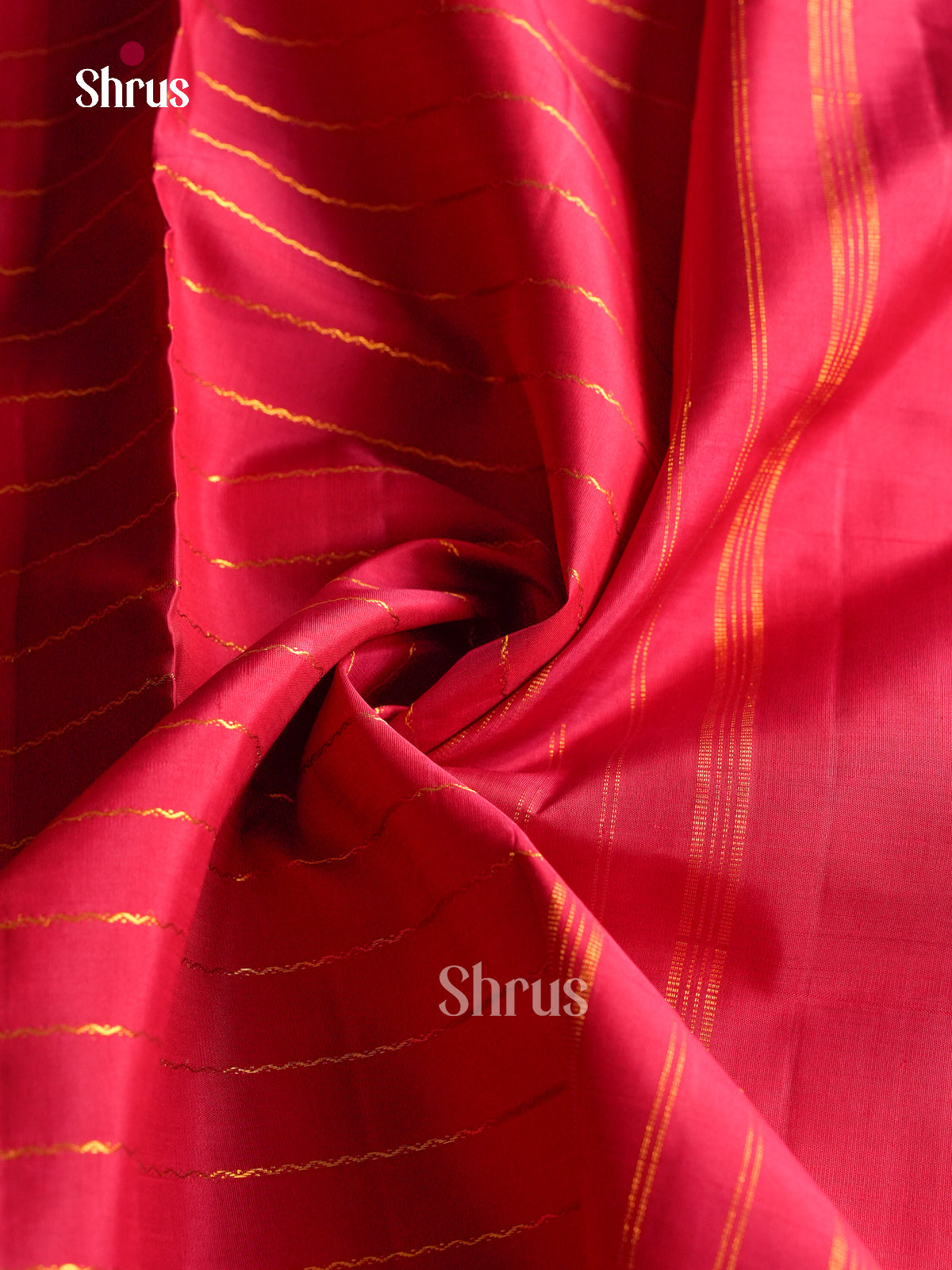 Luxurious Dark Red 9Yards Silk Sarees With Wavy Stripes | Self Zari Border & Pallu