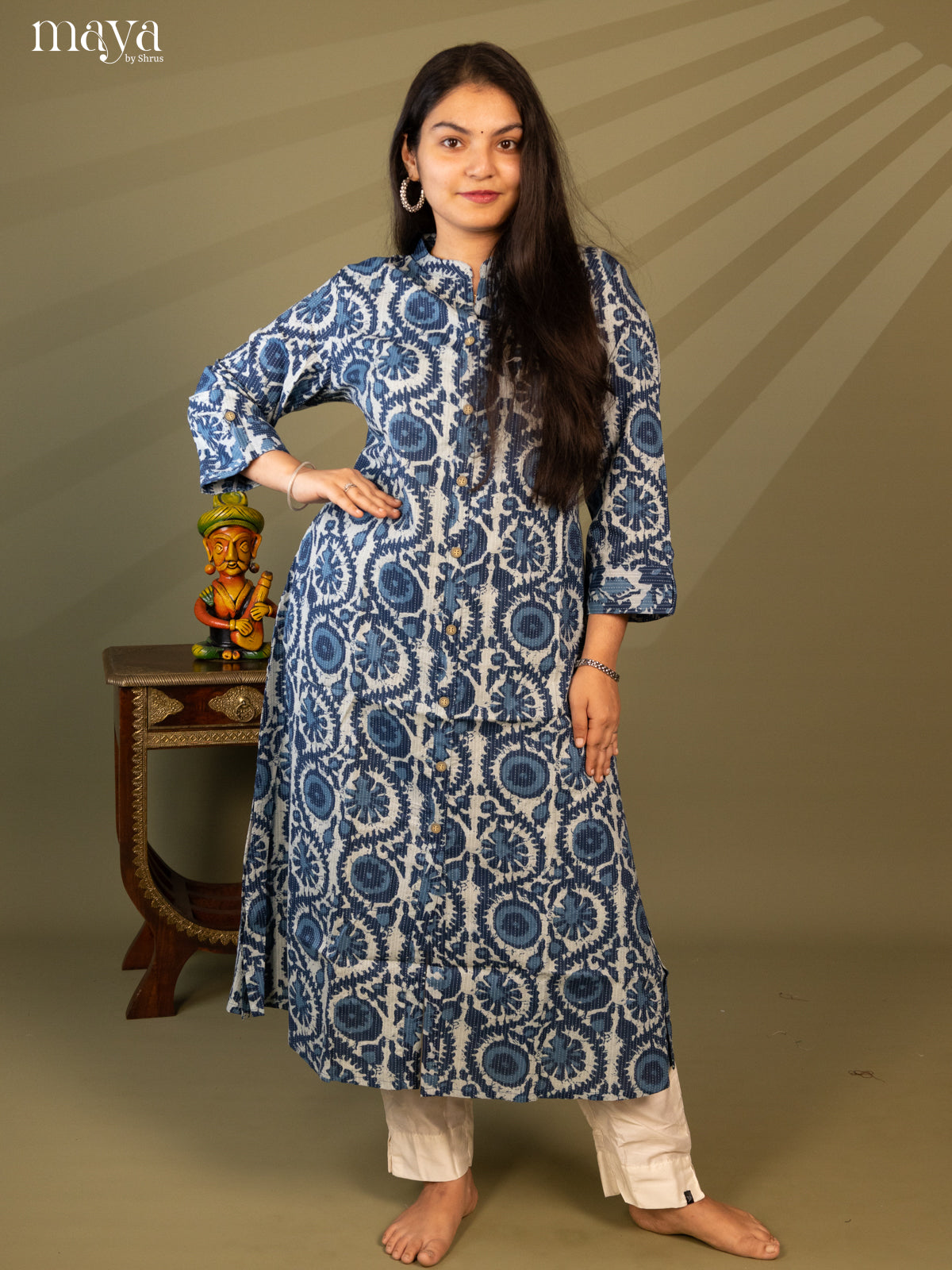 Blue Cotton Floral Print Kurti With Kantha Work - Shop on Shrus.com