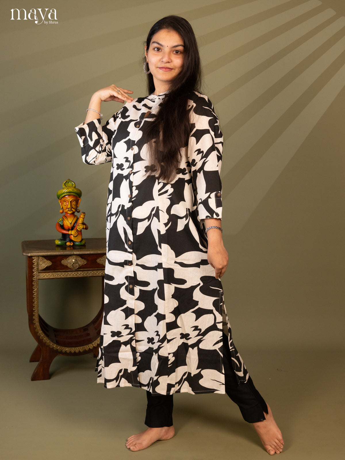 Floral Printed Cream Cotton Kurti - Shop on Shrus.com