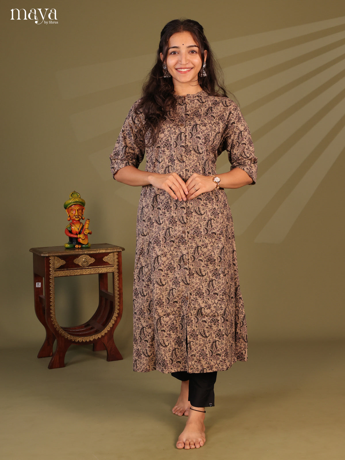 Brown Floral Printed Cotton Kurti - Shop on Shrus.com