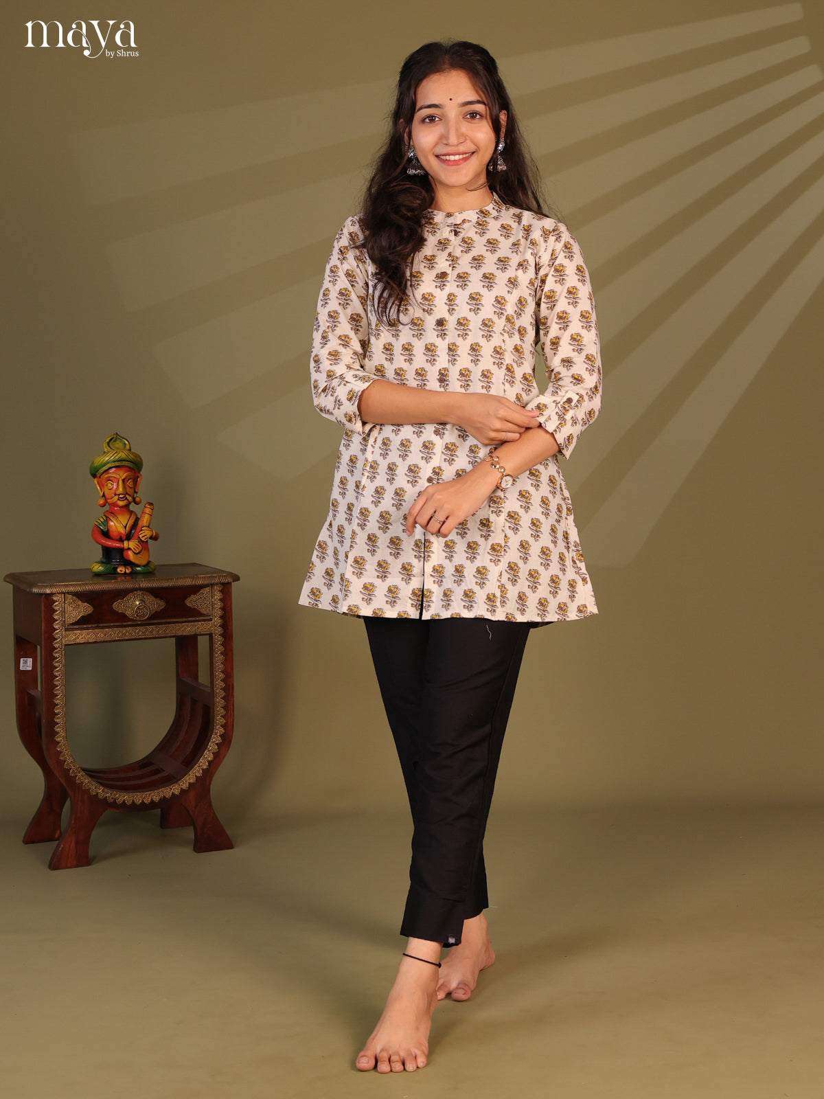 Floral Printed Off White Cotton Short Kurti - Shop on Shrus.com