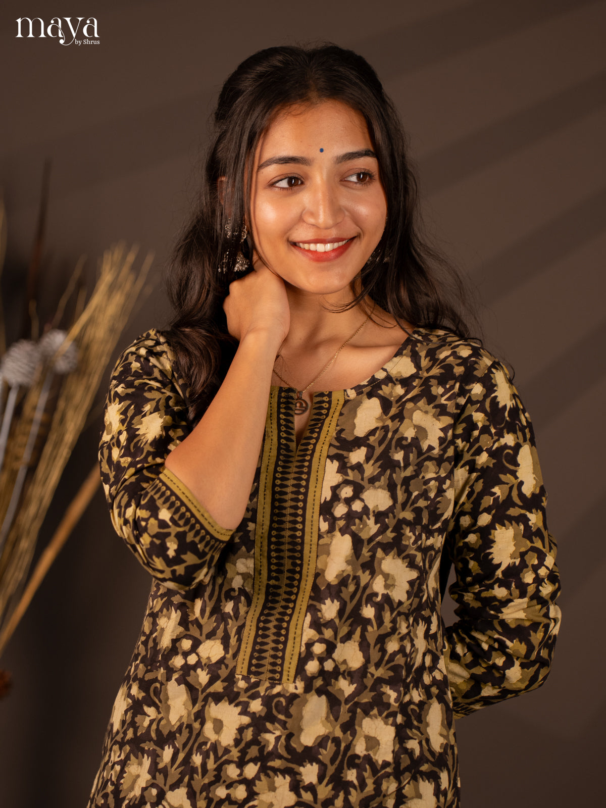 Green Floral Printed Cotton Kurti - Shop on Shrus.com