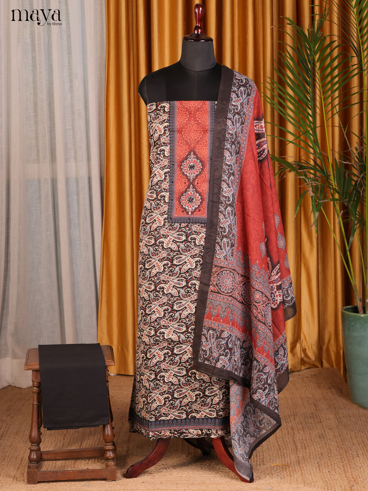 Black & Red - Cotton salwar - Shop on Shrus.com