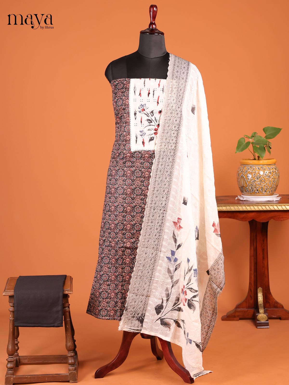 Black with Cream - MDD21015 - Cotton salwar - Shop on Shrus.com