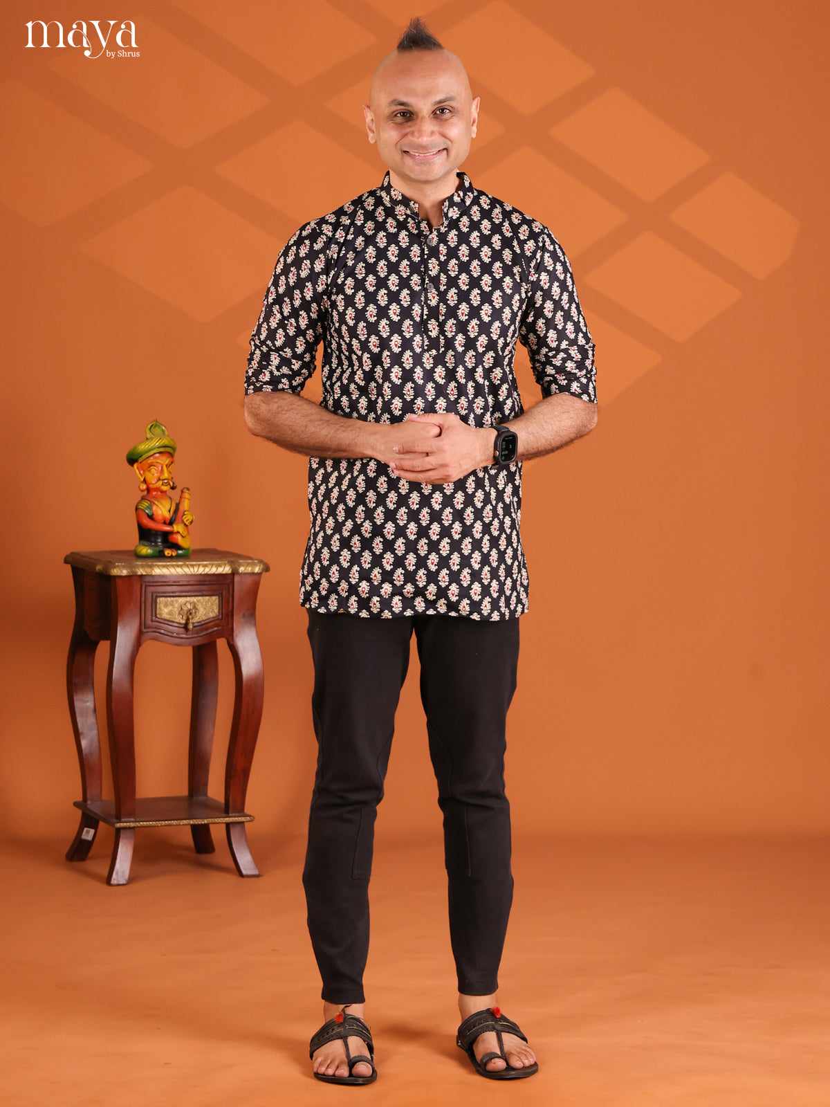 Black Cotton Pasiley Printed Short Men Kurta - Shop on Shrus.com