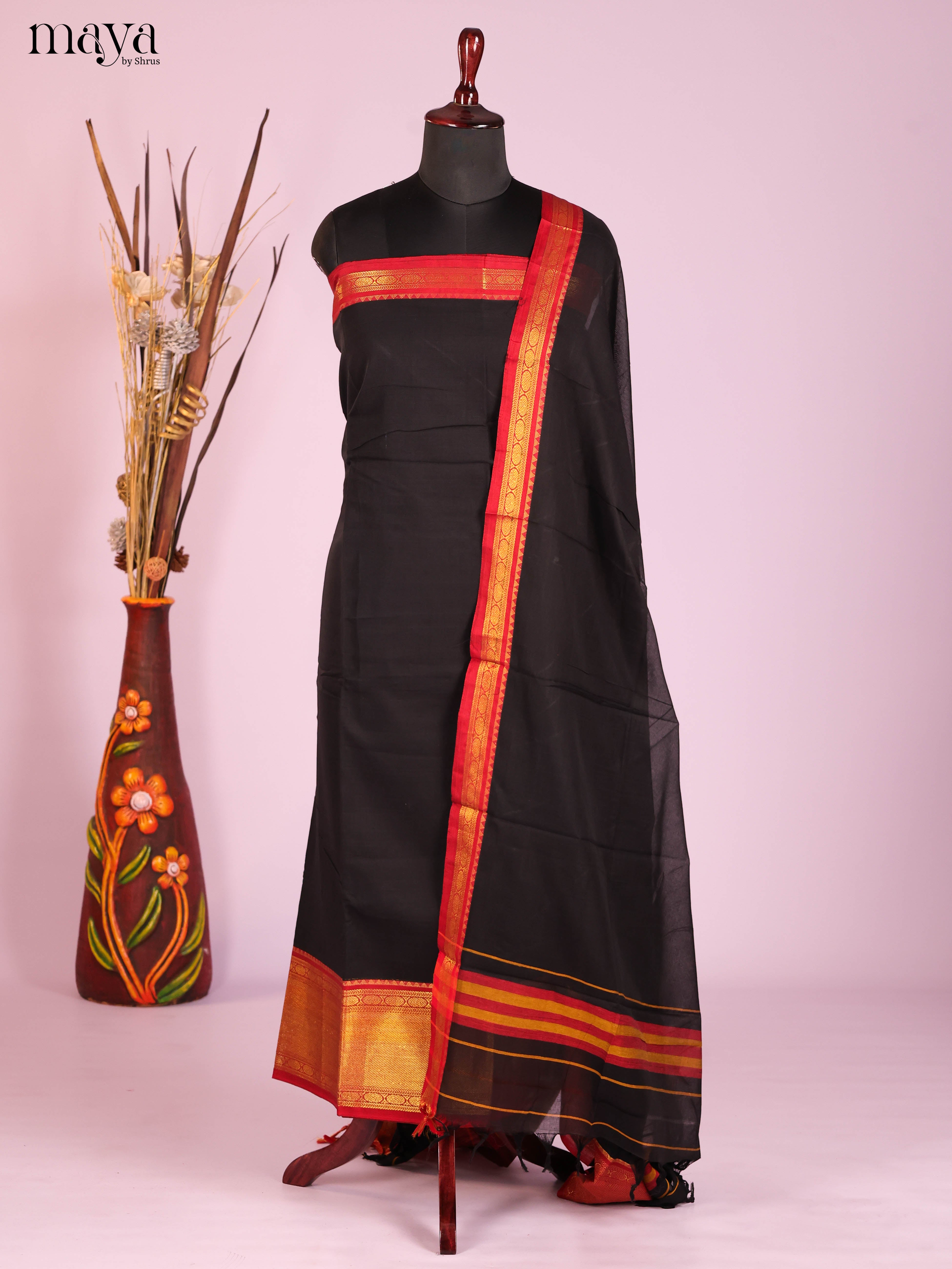Black & Red -Narayanpet top & dupatta combo