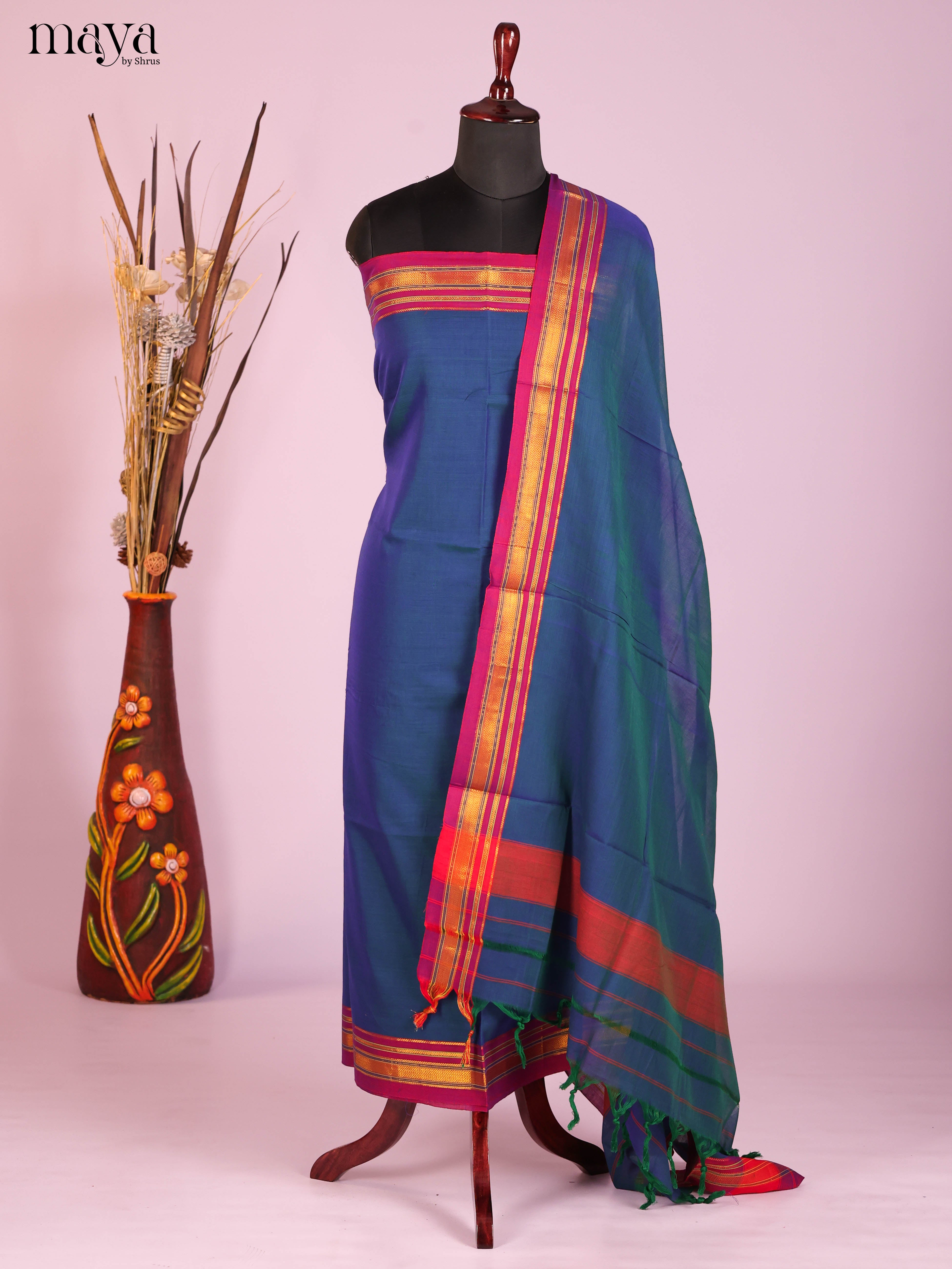 Blue & Red-Narayanpet top & dupatta combo