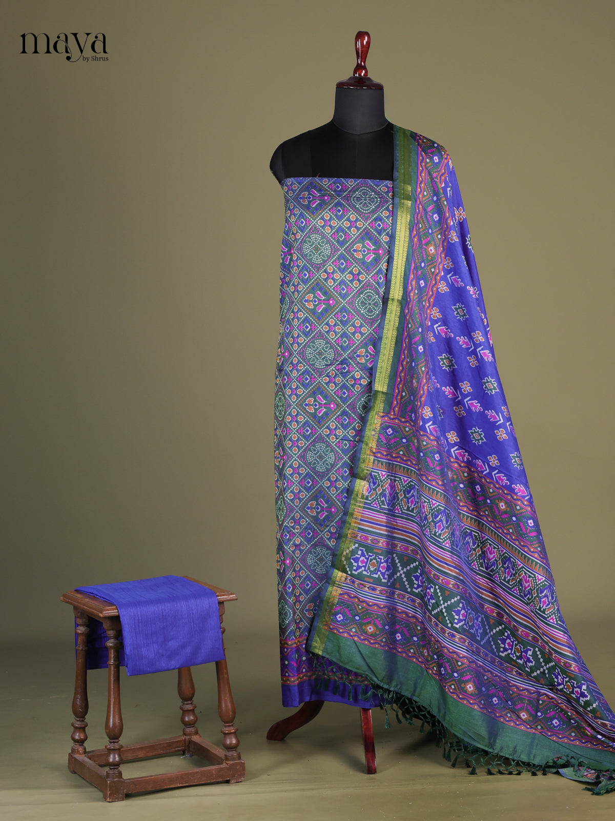 Blue & Green - Semi patola salwar Unstitch
