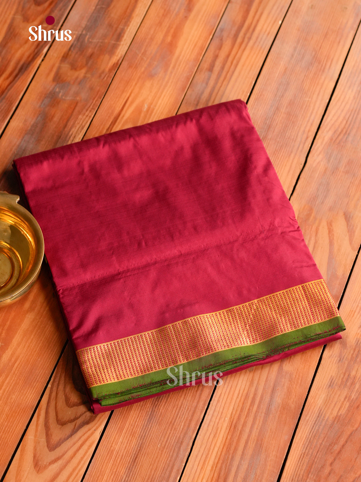 Magnificent Maroon 9Yards Kanchipuram Saree With plain Body | Self Kaddi Zari Border