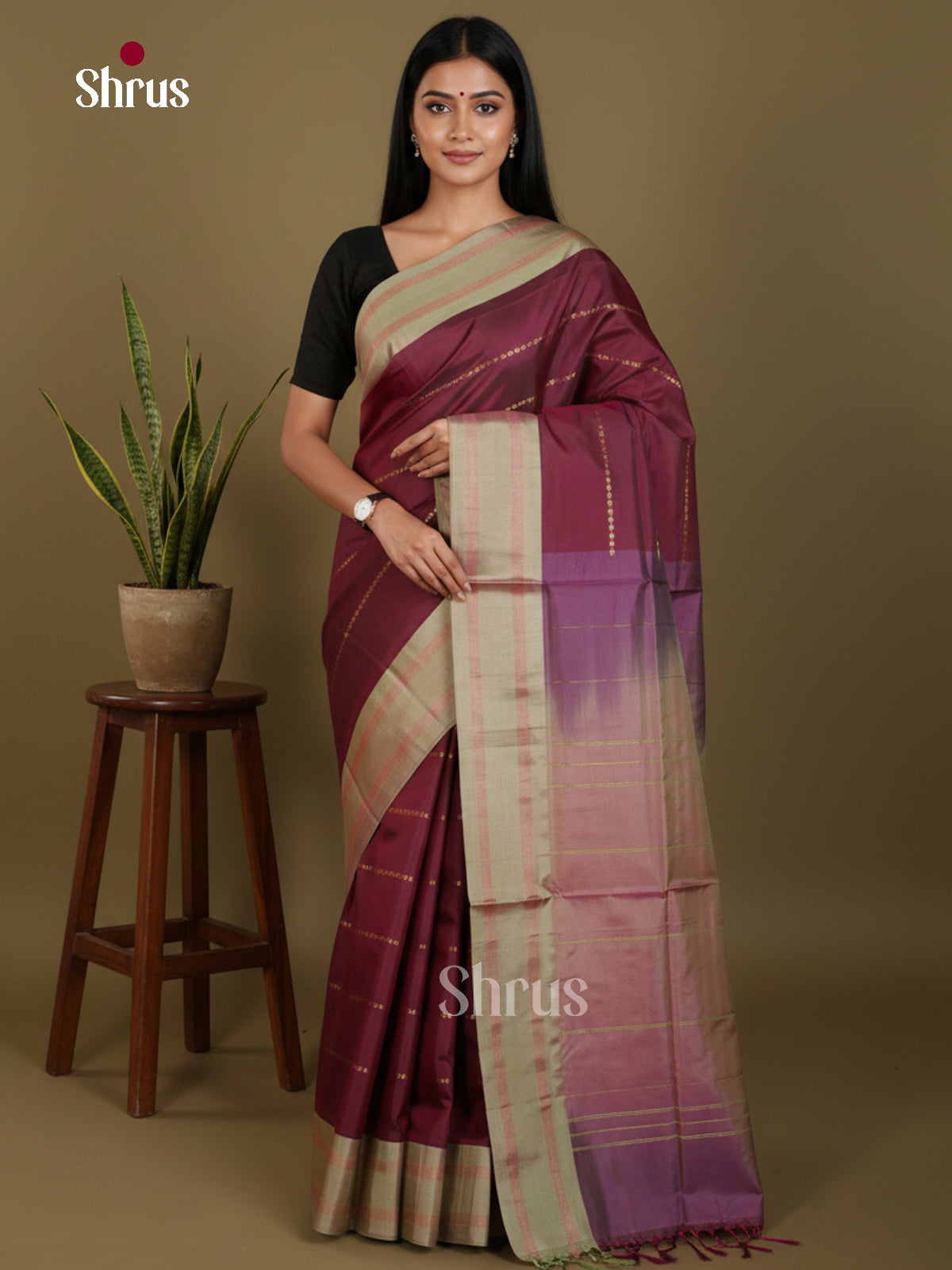 Buy Luxurious Maroon Banana Pith Saree With Zari Stripes, Beige Rettaipet Border & Pallu