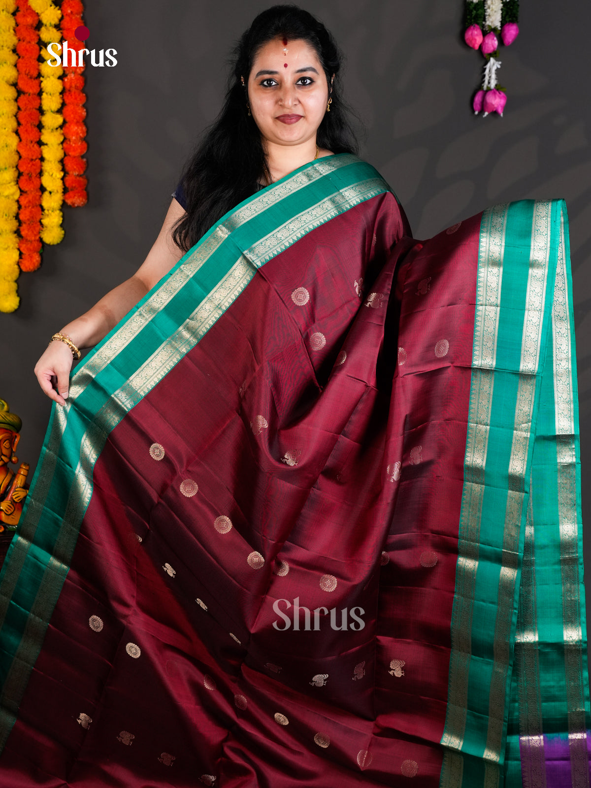 Buy Elegant Maroon Pure Soft Silk Saree with Circular Motifs & Teal Green Rettaipet Zari Border