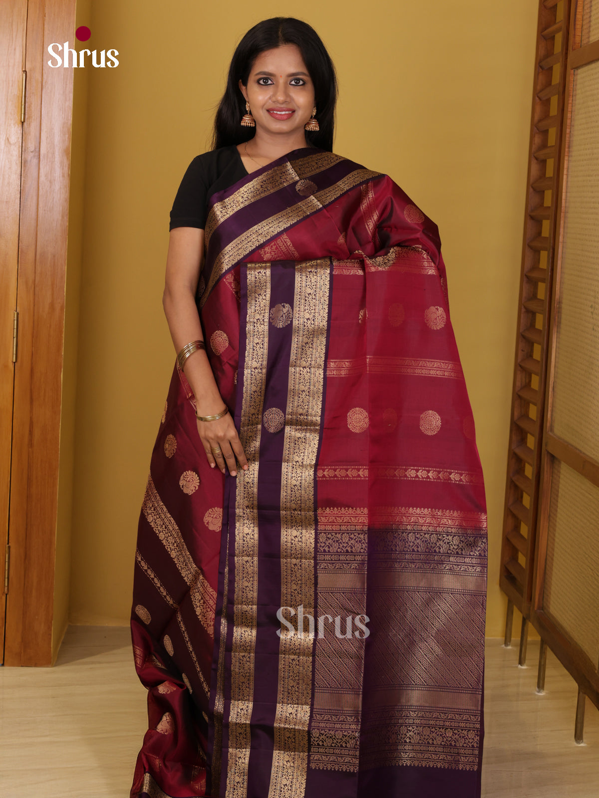 Buy Divine Maroon Soft Silk Saree With Zari Circular Motifs, Purple Rettapet Border & Brocade Pallu