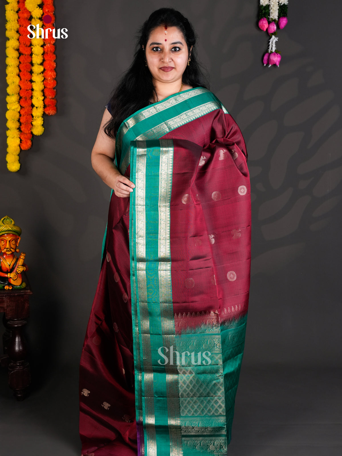 Buy Elegant Maroon Soft Silk Saree with Circular Motifs & Teal Green Rettaipet Zari Border