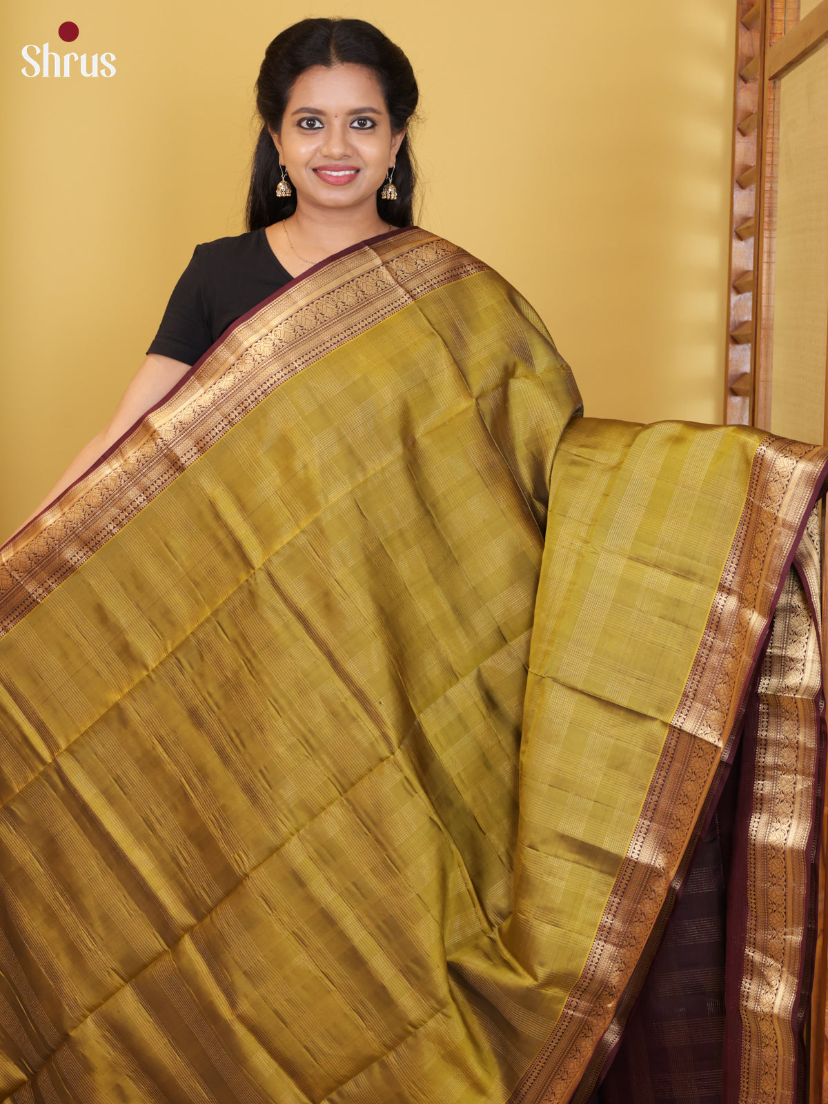 Buy Striking Mehendi Green Pure Soft Silk Saree with Zari Checks, Maroon Border & Brocade Pallu